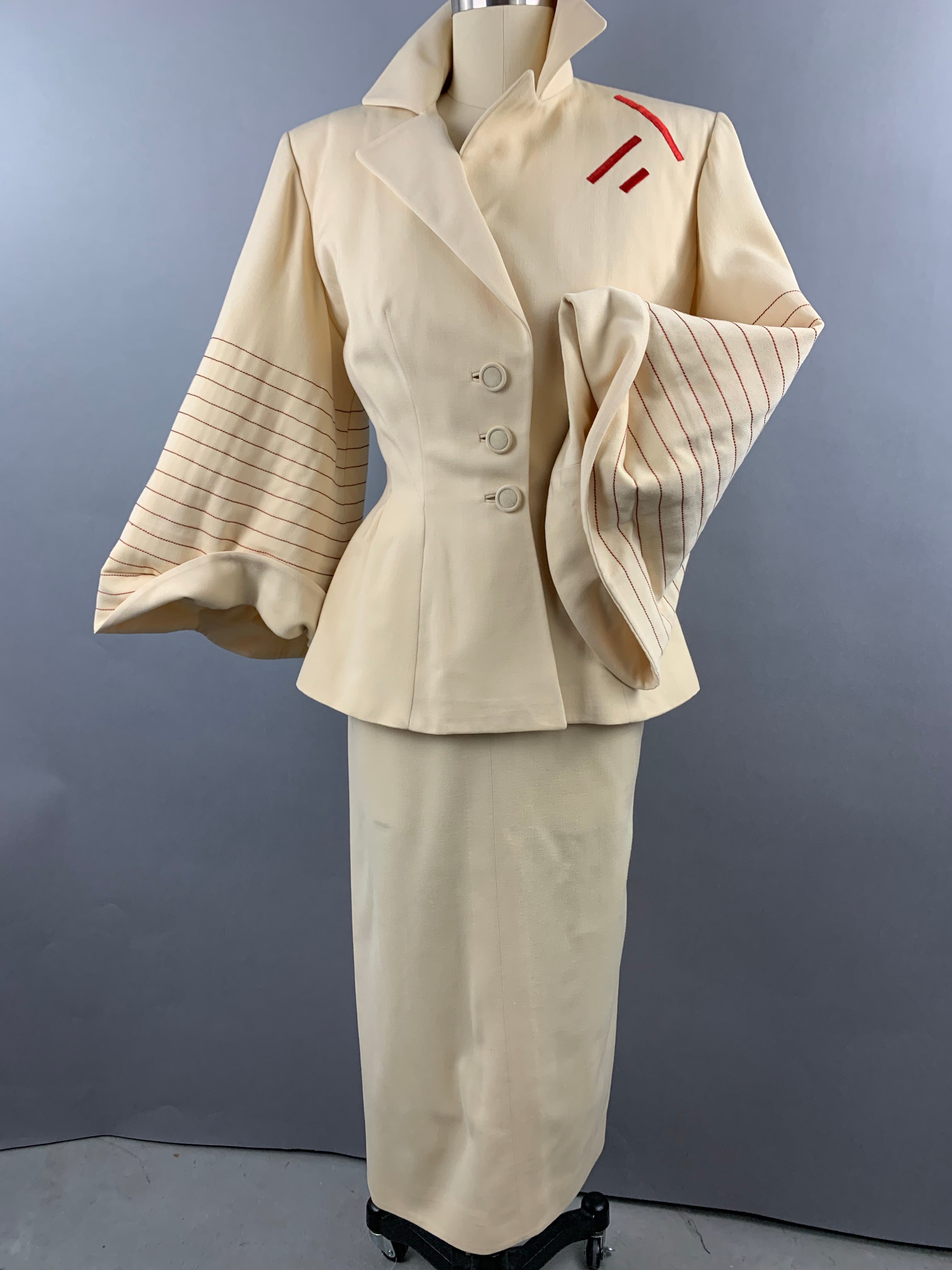 1950s Lilli Ann Cream Skirt Suit Size XS