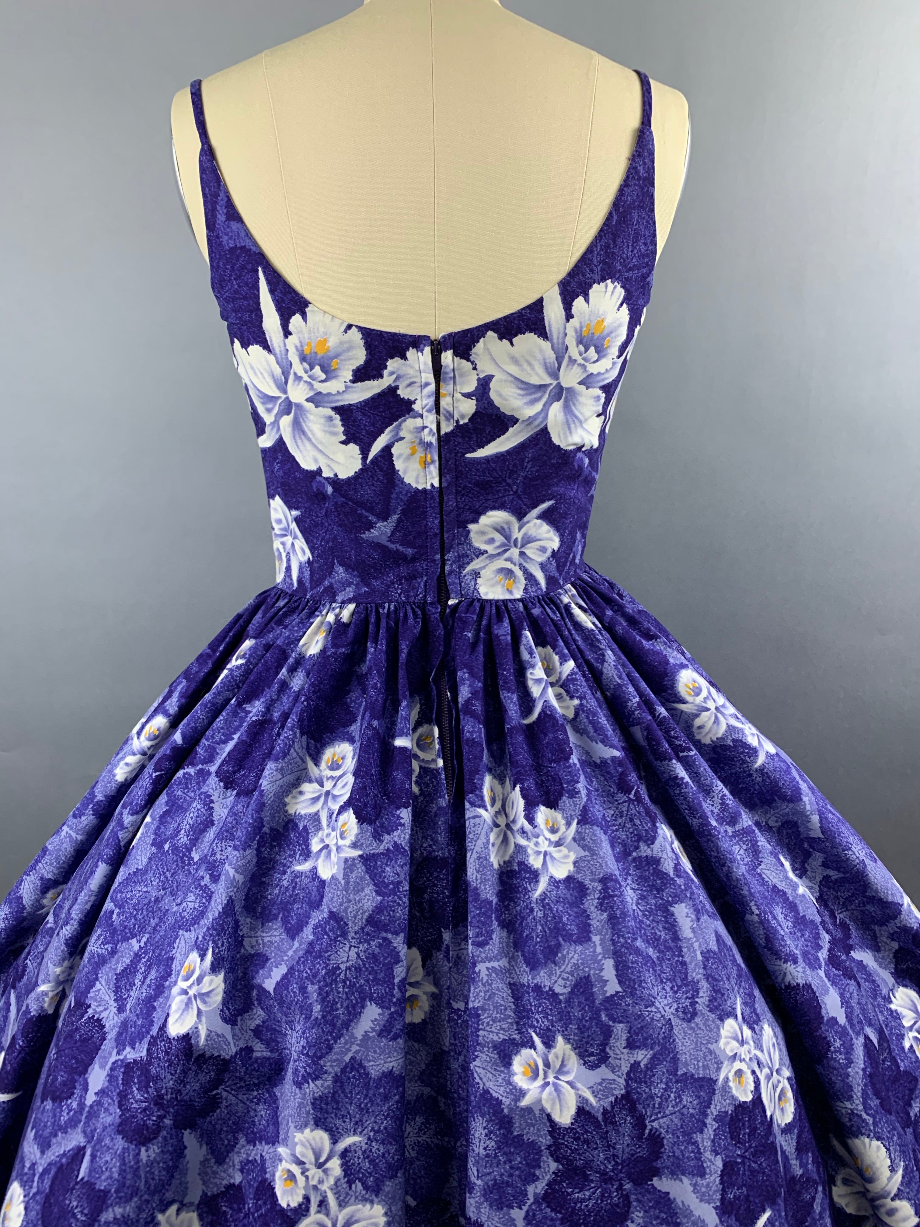 1950s Kamehameha Blue-Purple Orchid Cotton Hawaiian Dress Size M