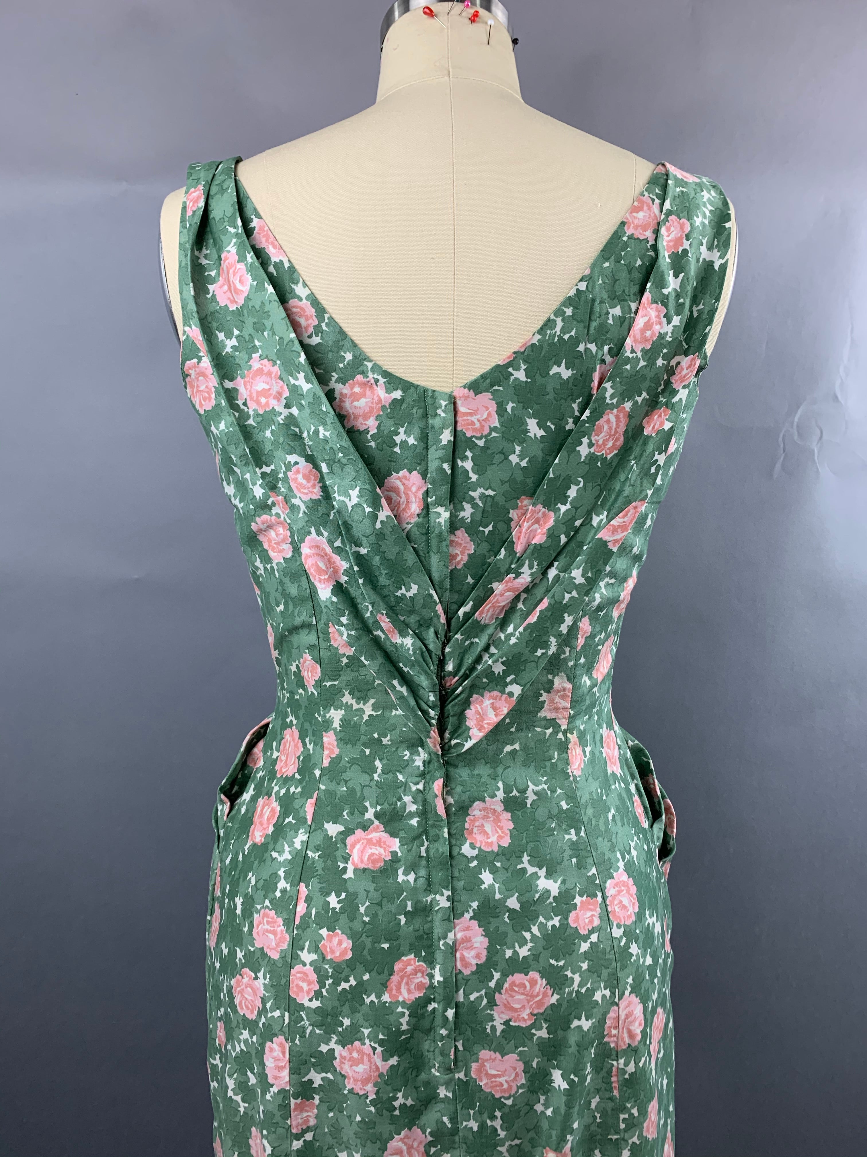 1950s Jeanette Alexander Green Cotton with Pink Roses Dress Size S