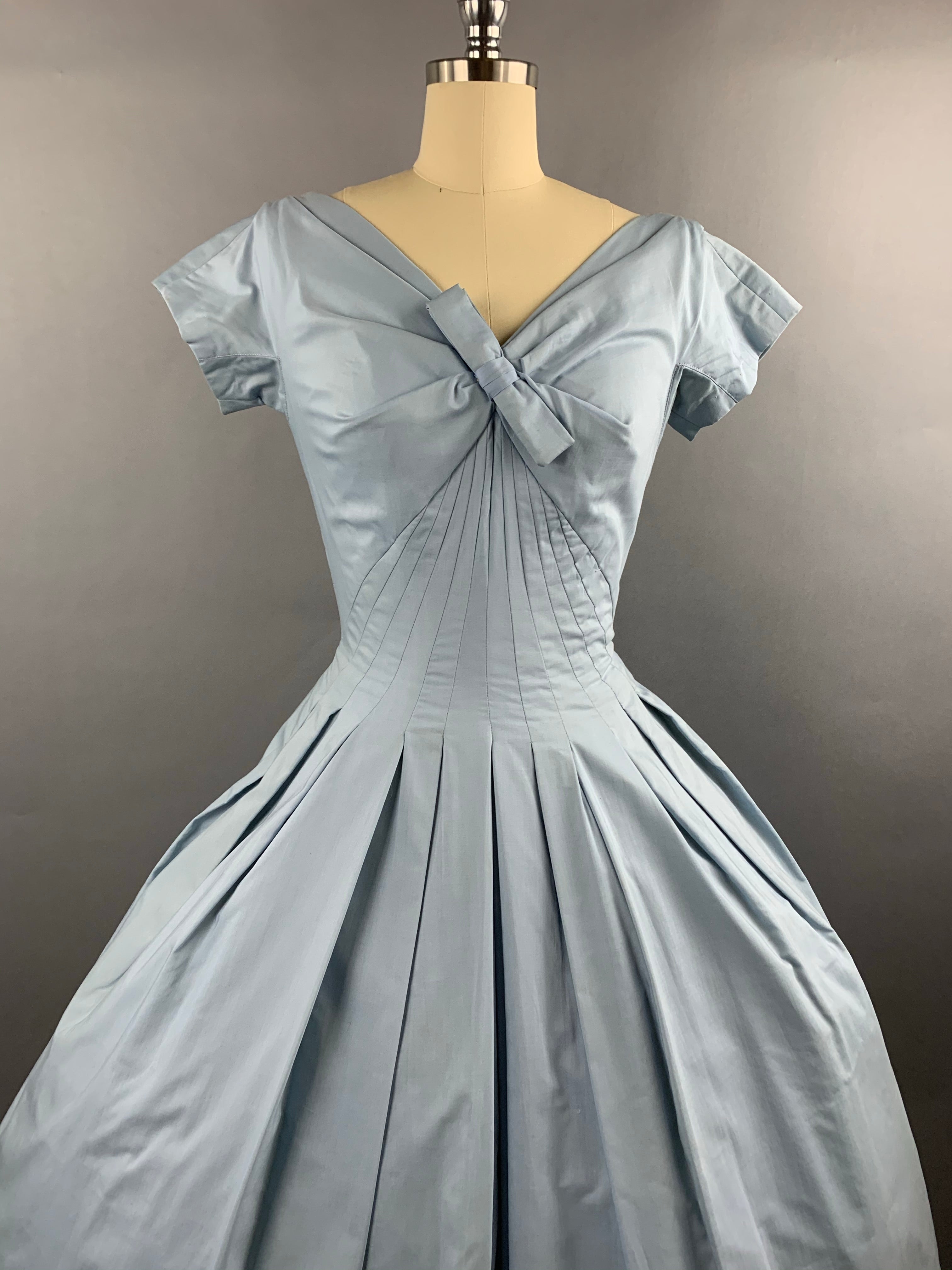 1950s Gigi Young Pale Blue Cotton Dress Size M