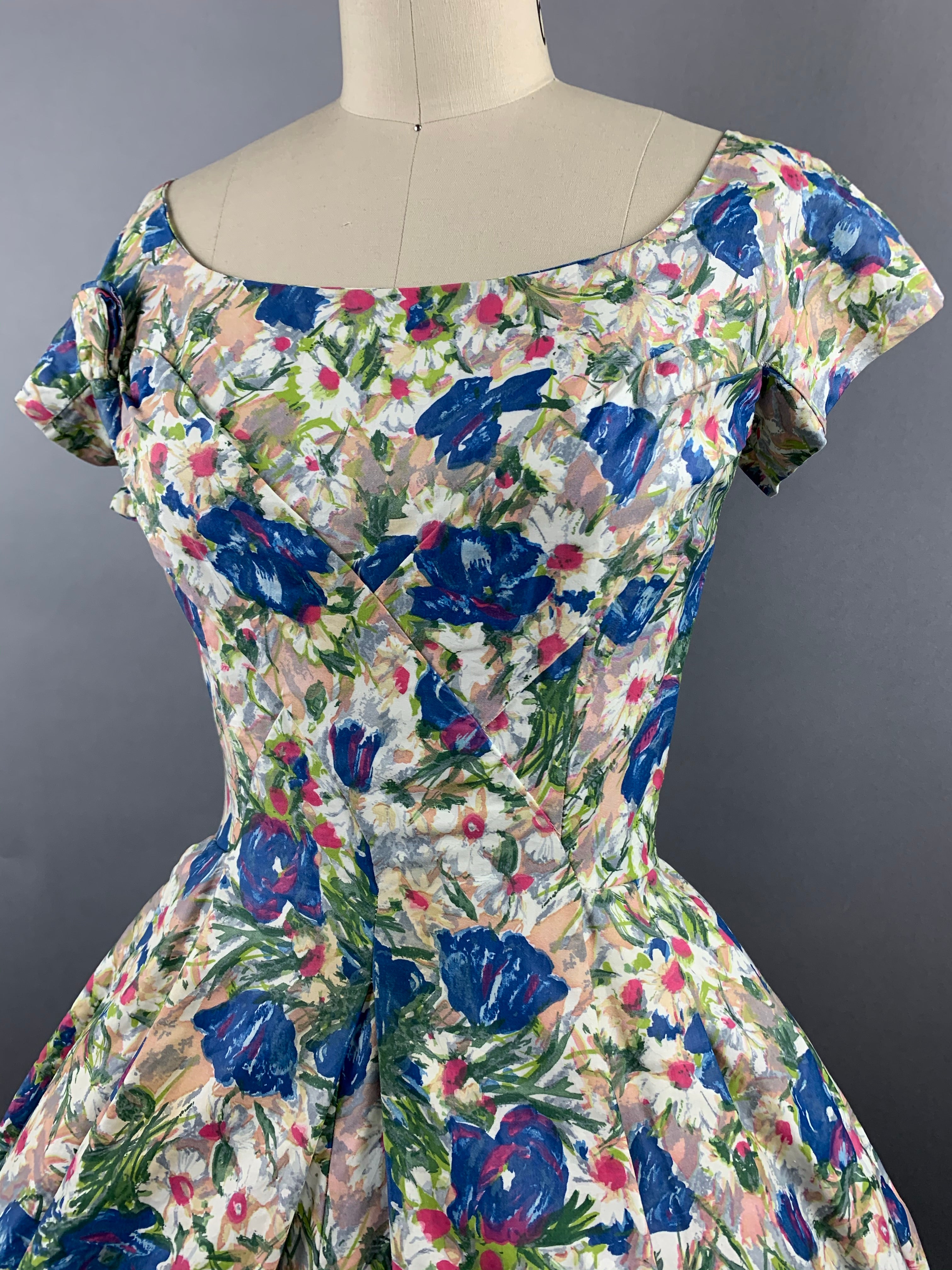 1950s Suzy Perette Blue Floral Polished Cotton Dress Size M