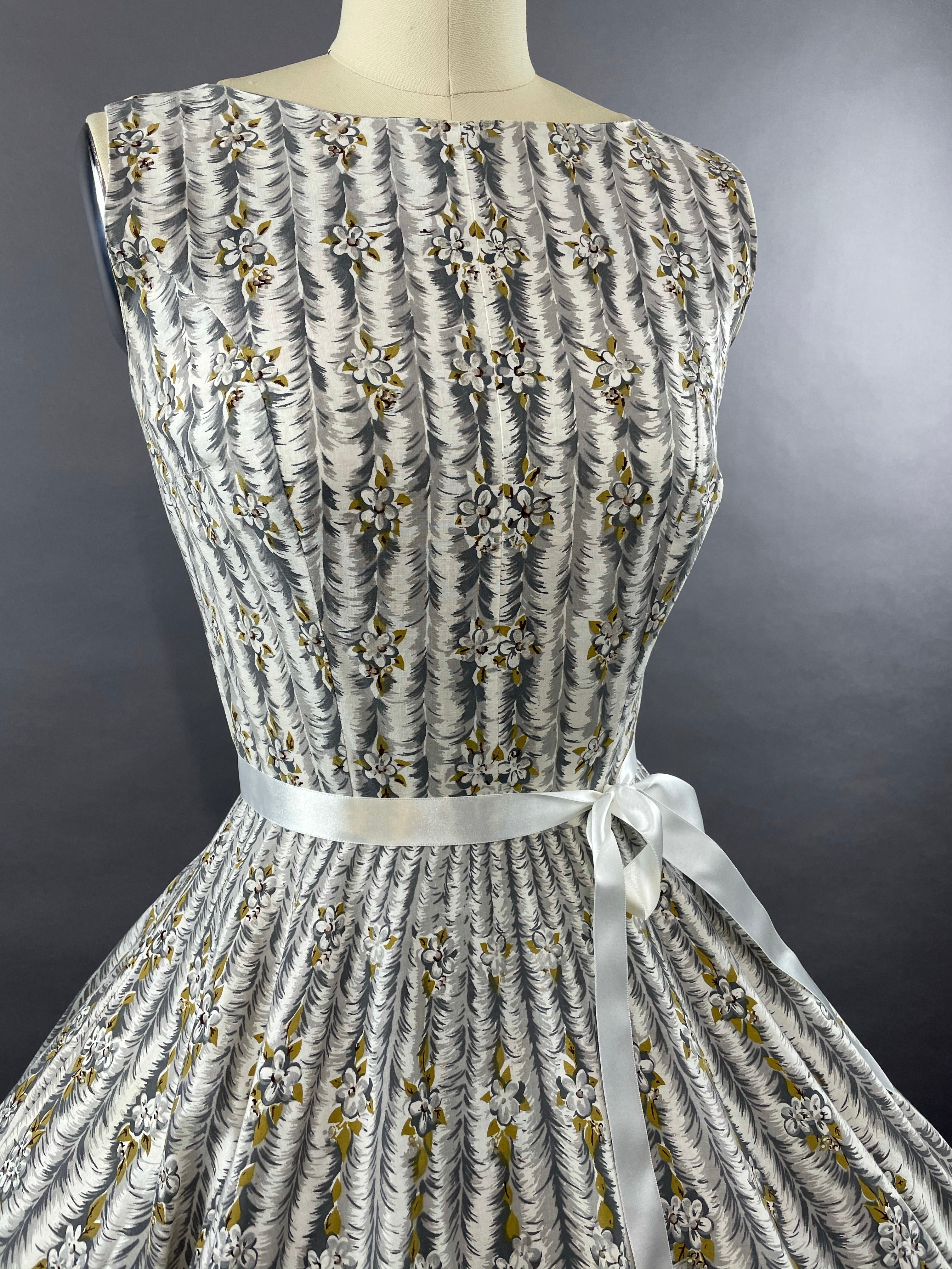 1950s Johnny E Junior Trompe L’Oeil Cotton Novelty Print Dress Size S