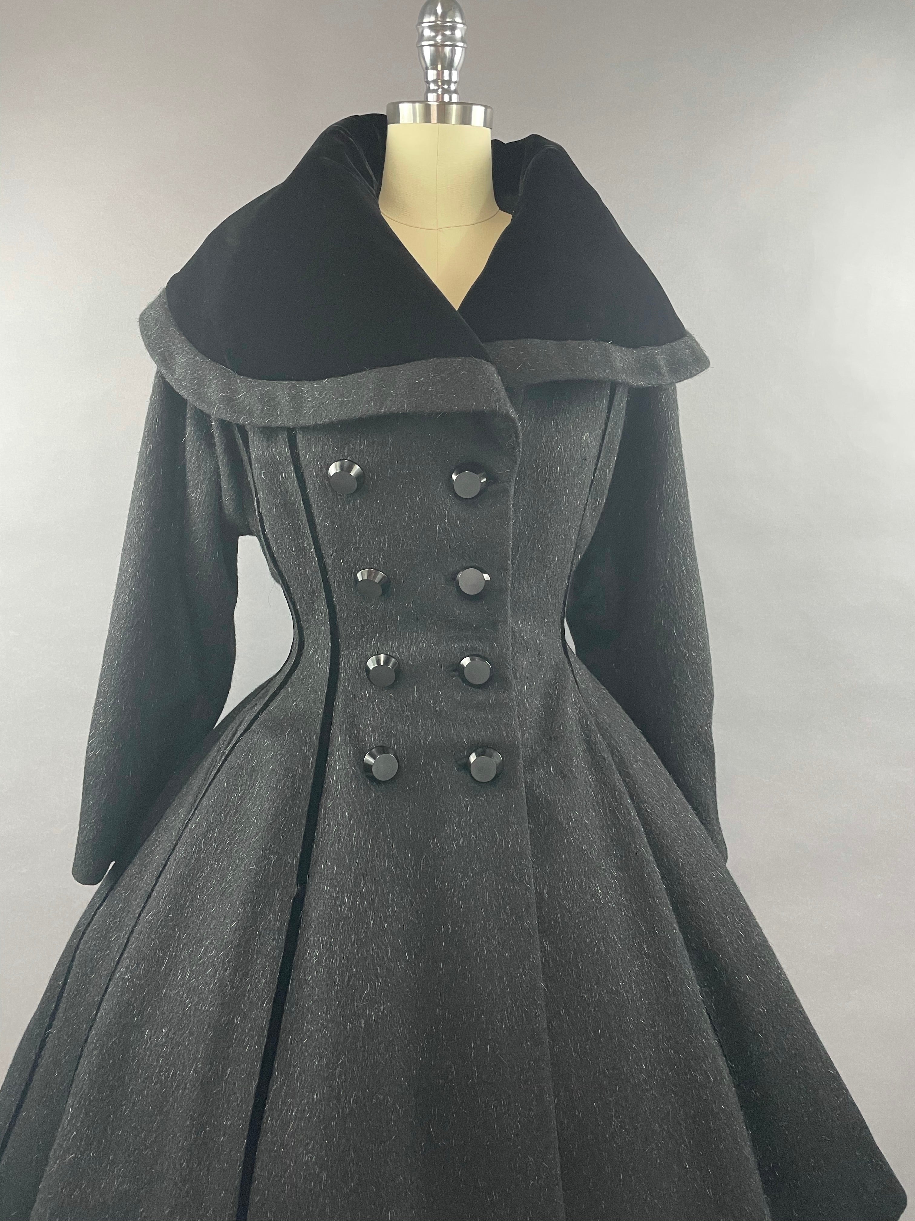 1950s Dark Grey Wool Mohair Blend & Velvet Lilli Ann Princess Coat Size M