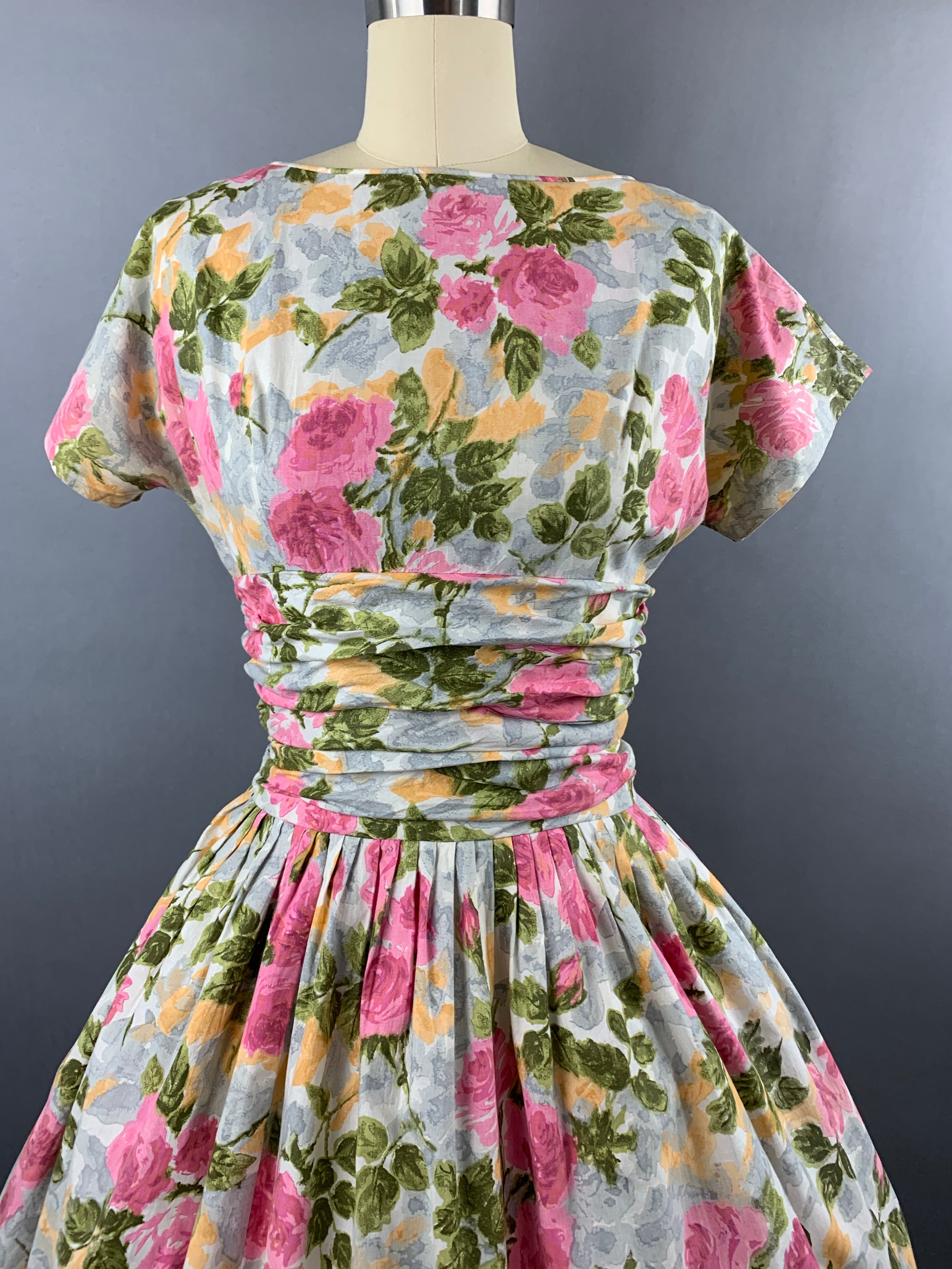 1950s Pink Roses Cotton Floral Dress Size M