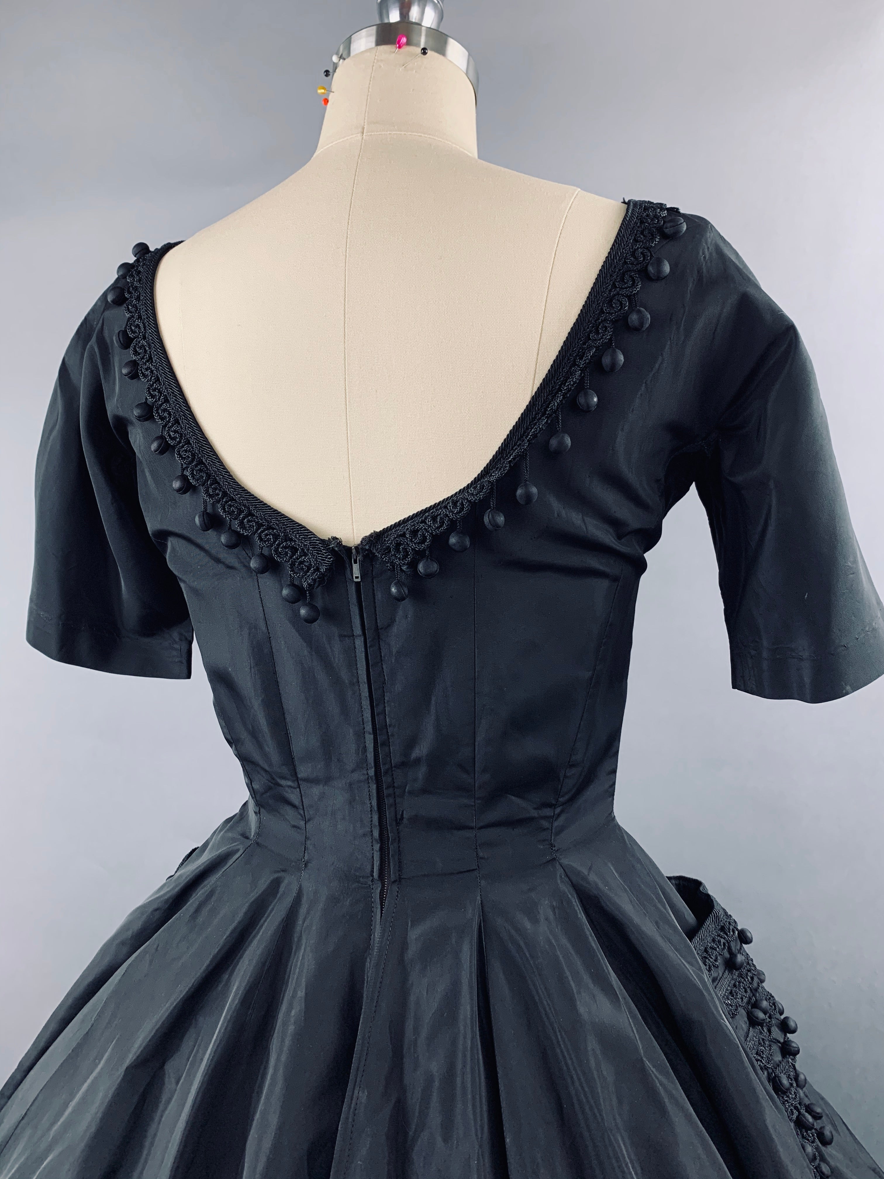 1950s Black Taffeta (unlabelled Suzy Perette) Pom Poms Dress S