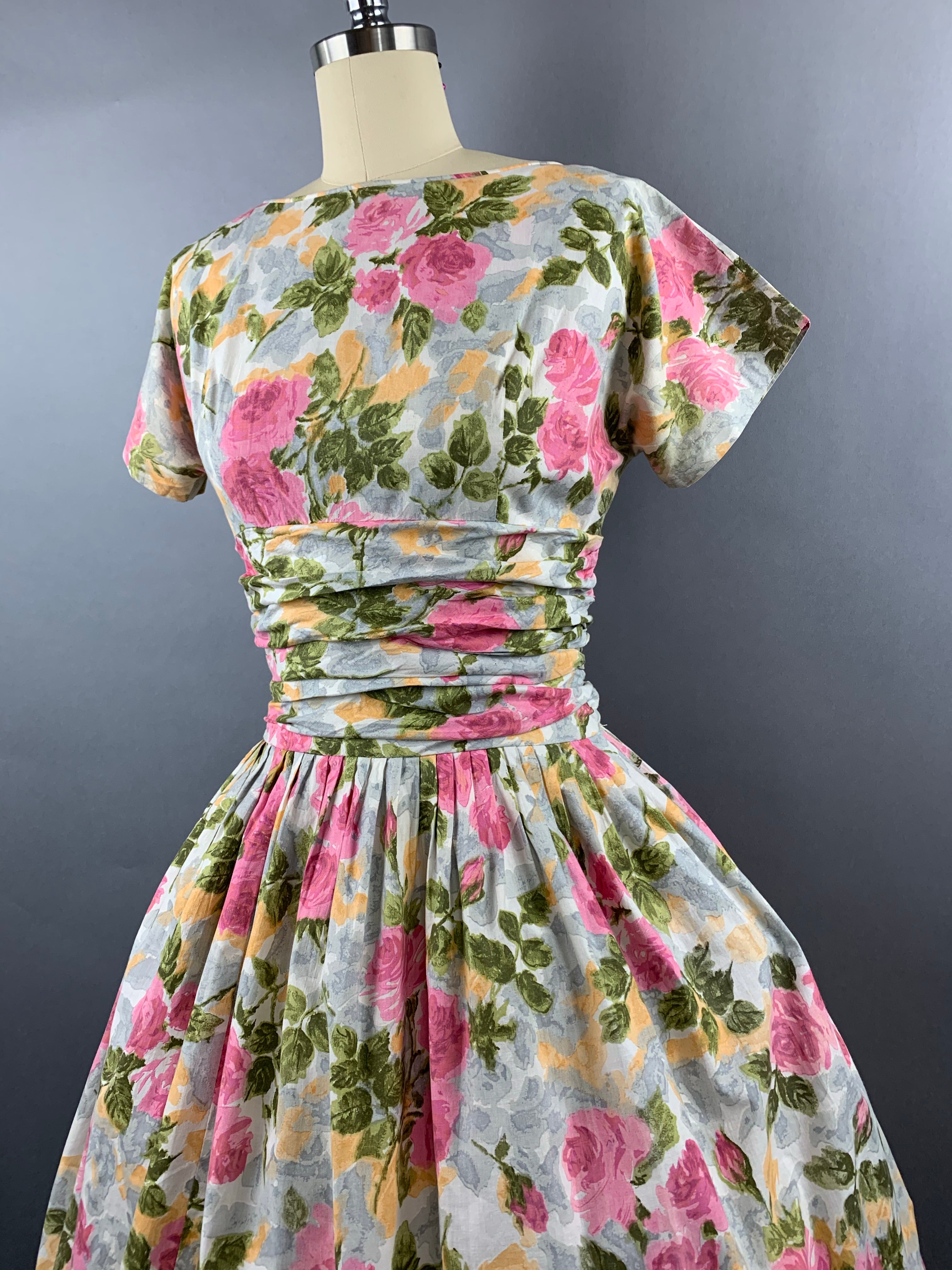 1950s Pink Roses Cotton Floral Dress Size M