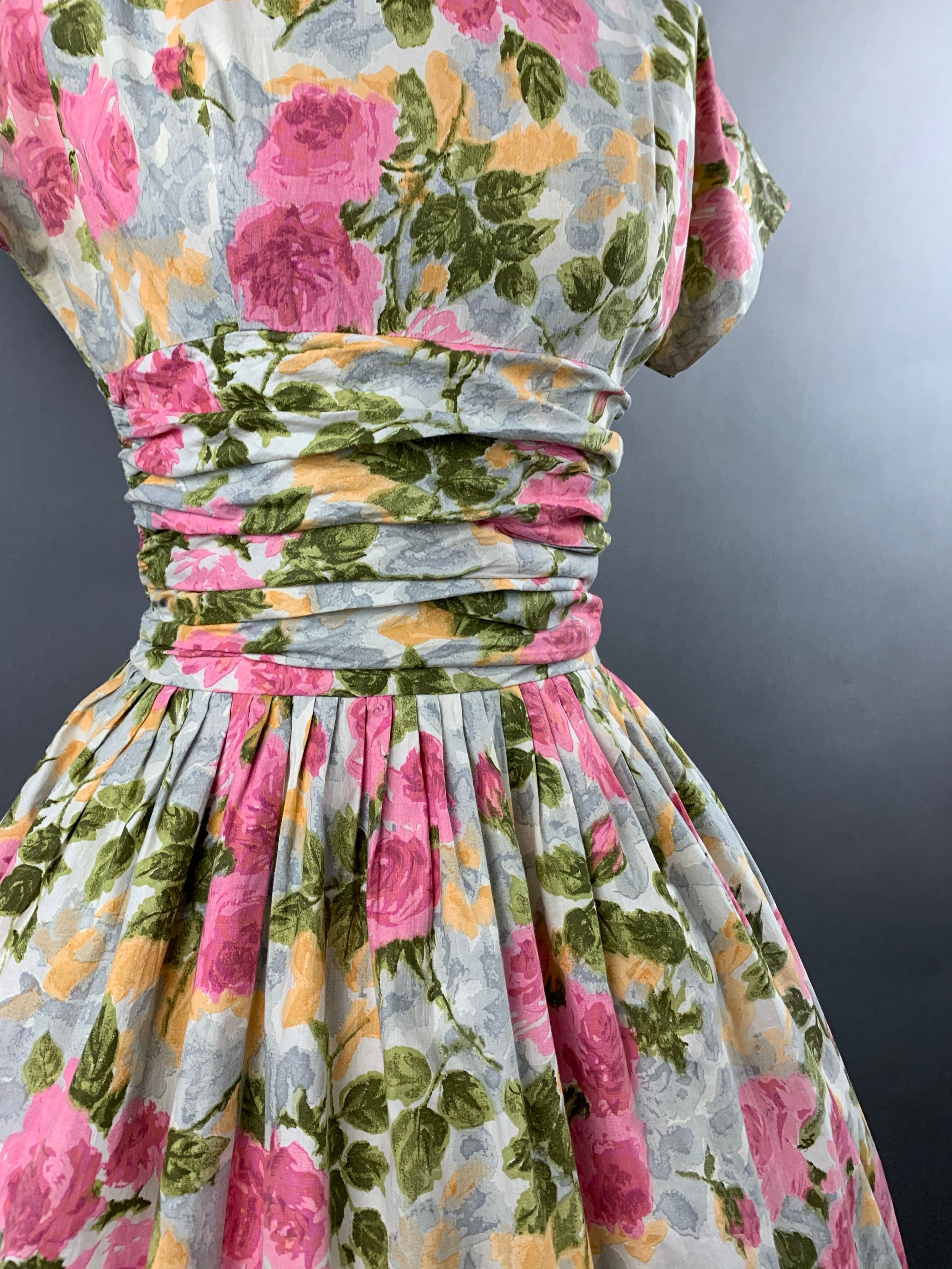 1950s Pink Roses Cotton Floral Dress Size M