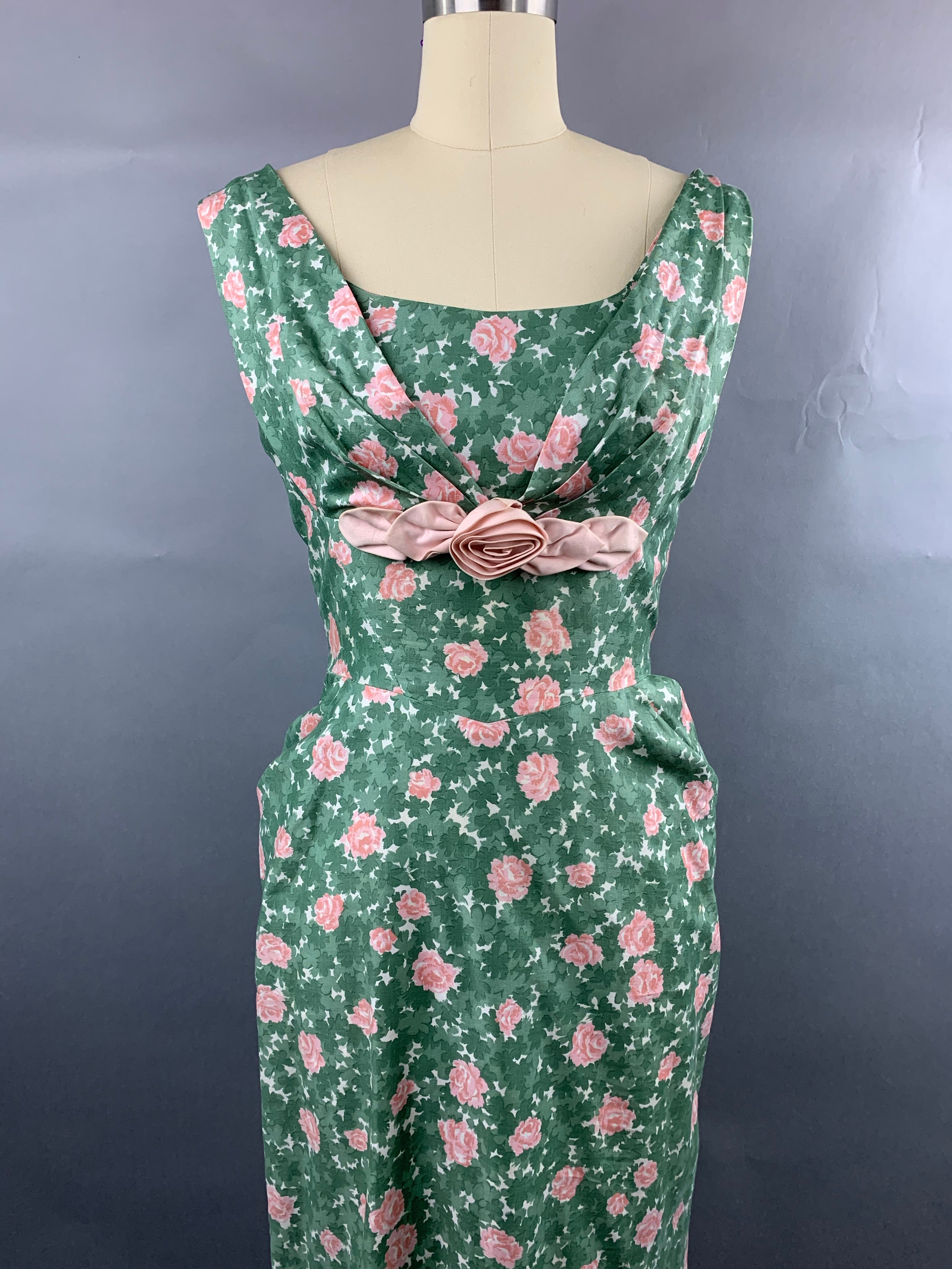 1950s Jeanette Alexander Green Cotton with Pink Roses Dress Size S