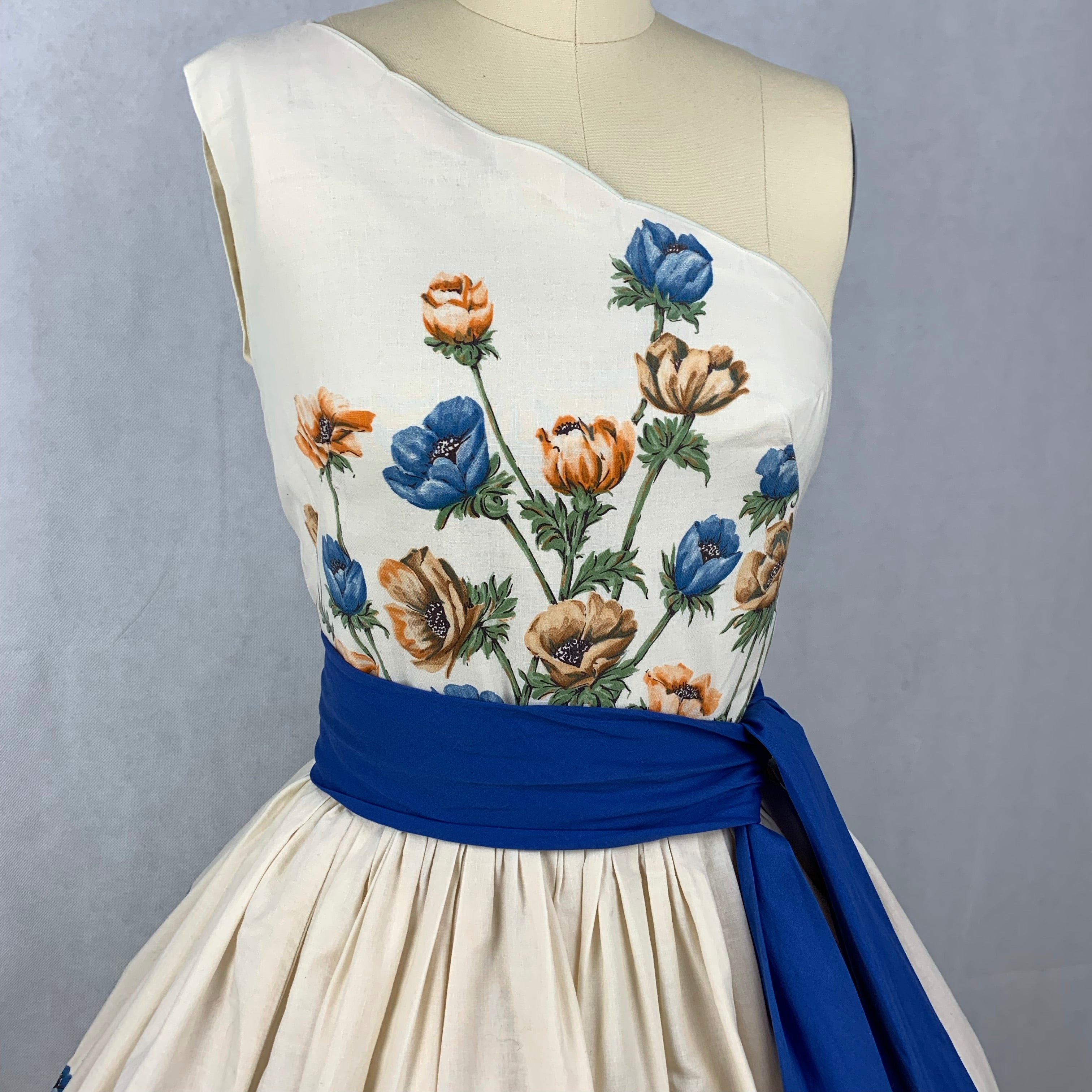 1950s John Wolf Anemones off the shoulder Dress Size S