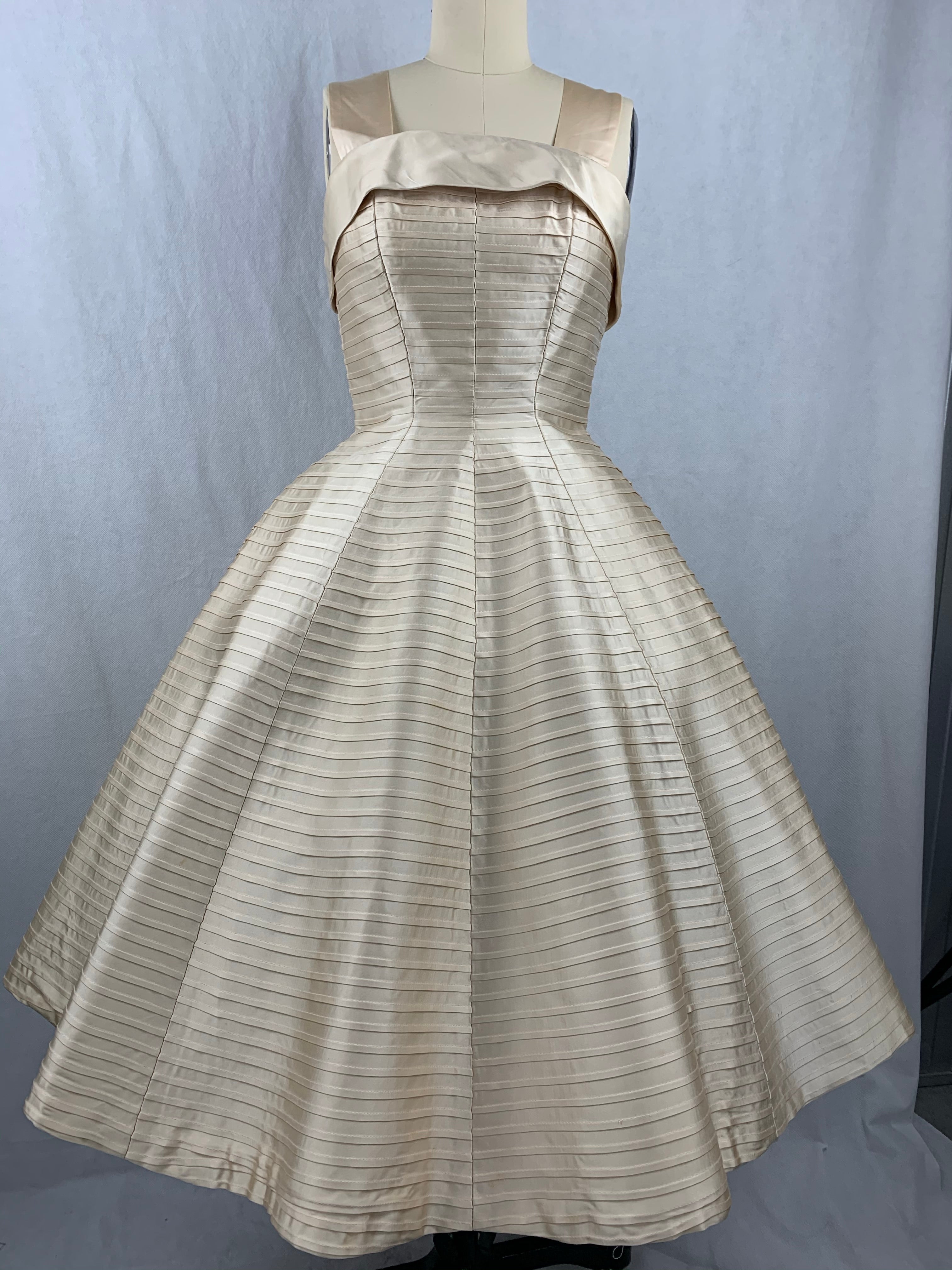 1950s Suzy Perette Pleated Party Dress Size XS