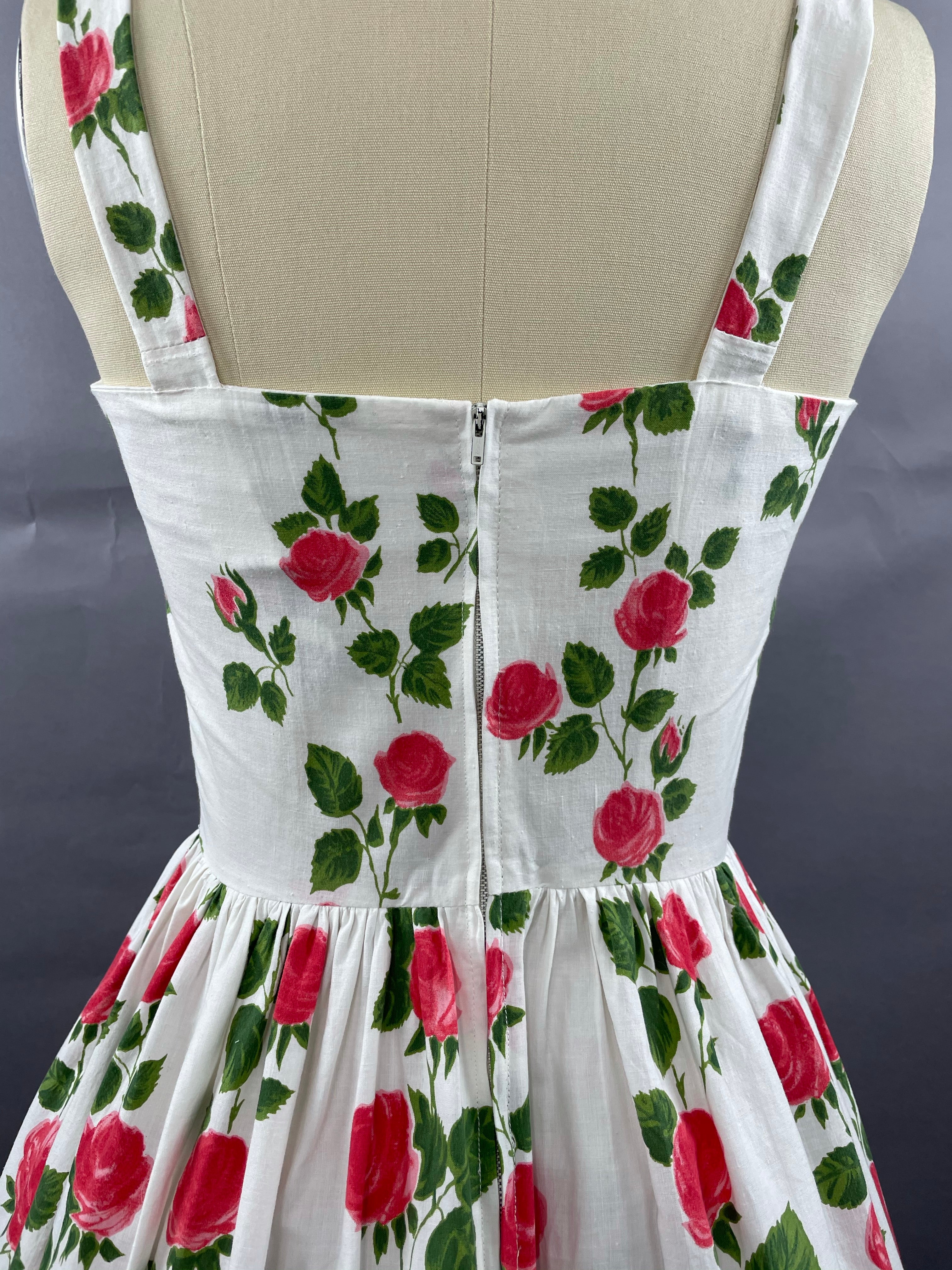 1950s Long Stemmed Rose Print Cotton Sundress Size S