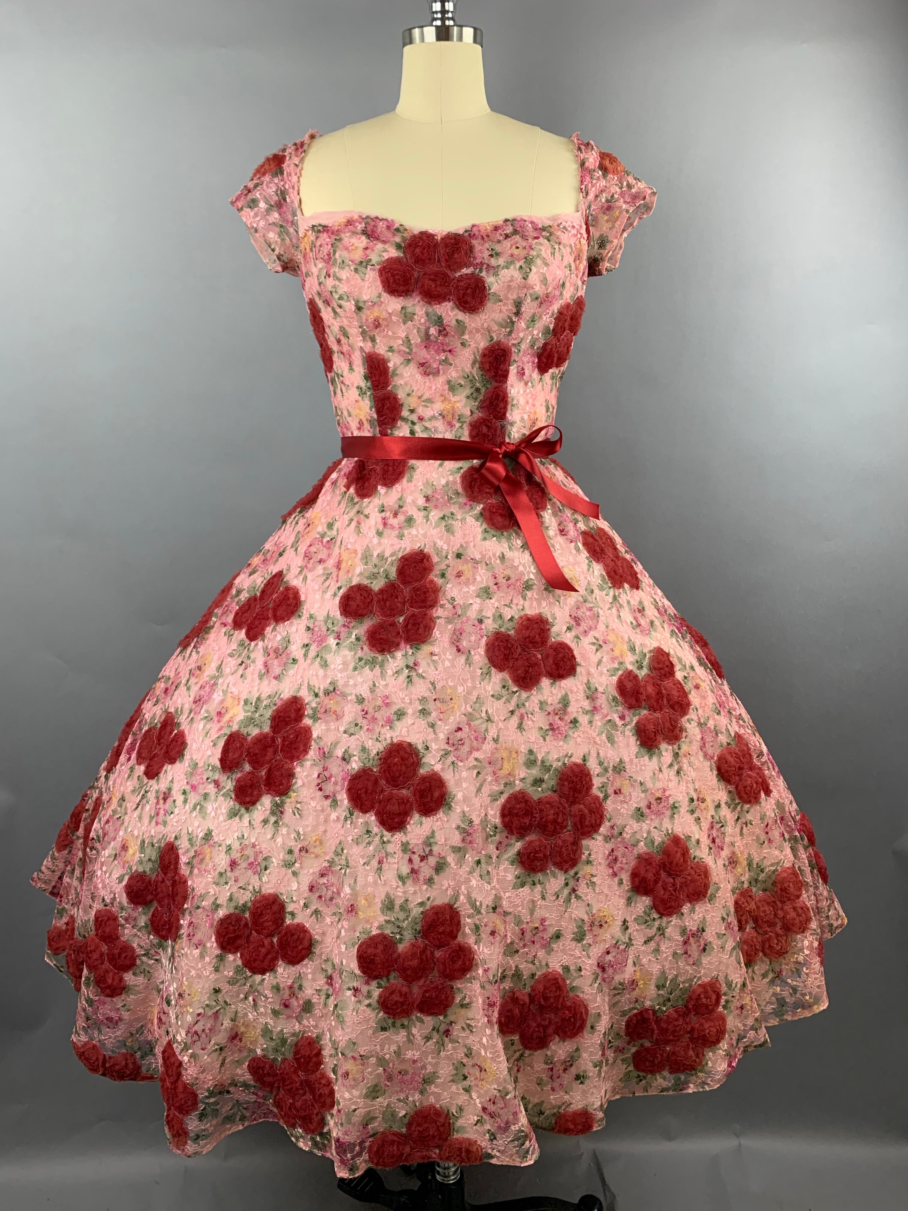 1950s Sylvia Rutkins 3D Red Roses Lace Party Dress Size S