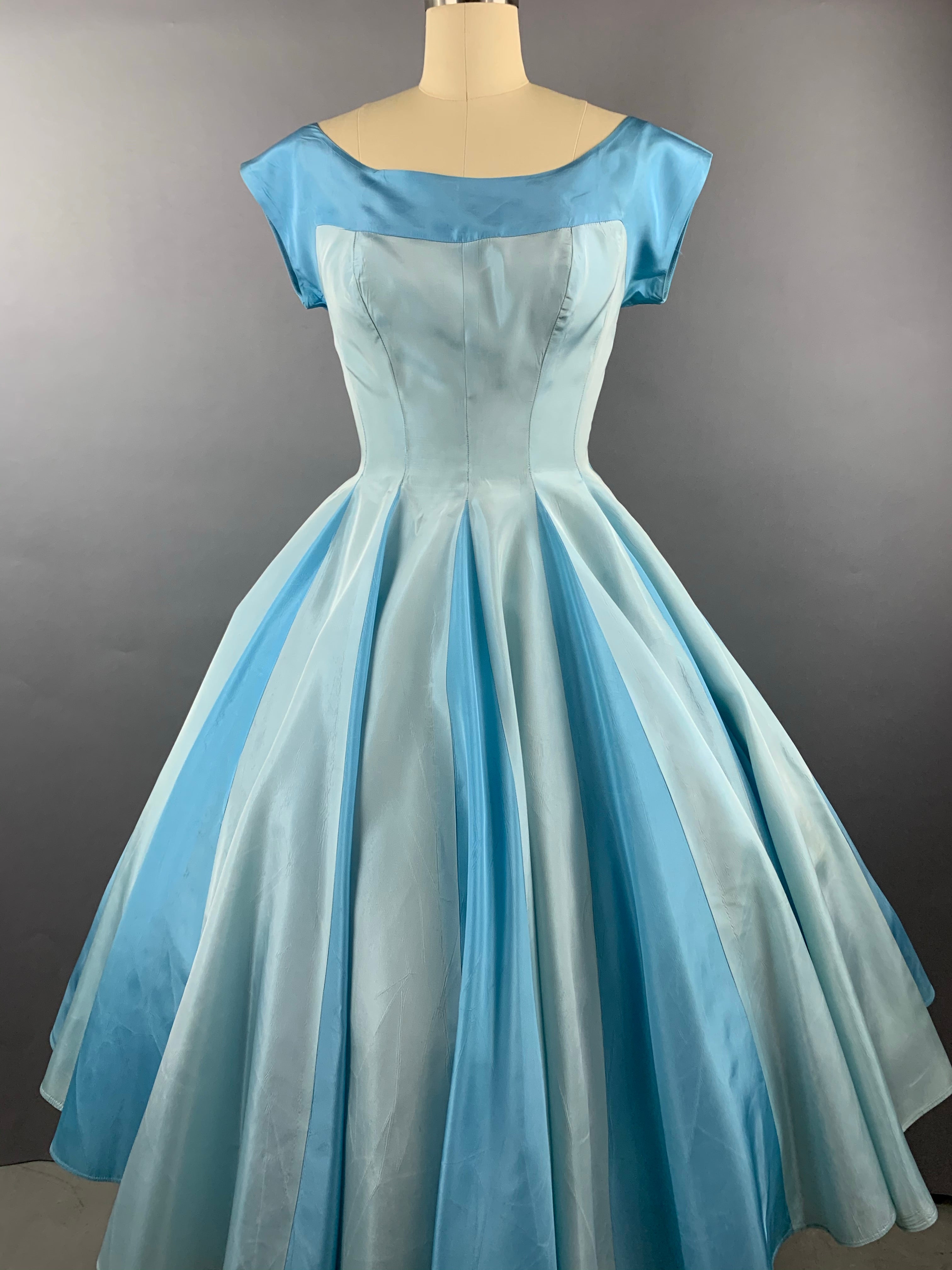 1950s Two Shades of Blue Full Skirt Party Dress Size M