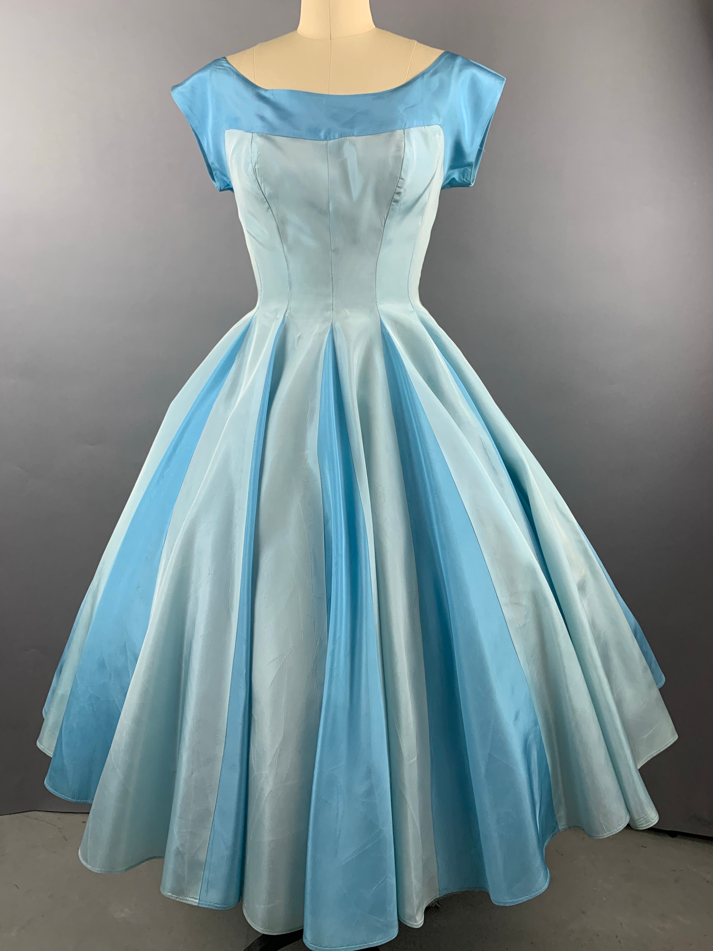 1950s Two Shades of Blue Full Skirt Party Dress Size M