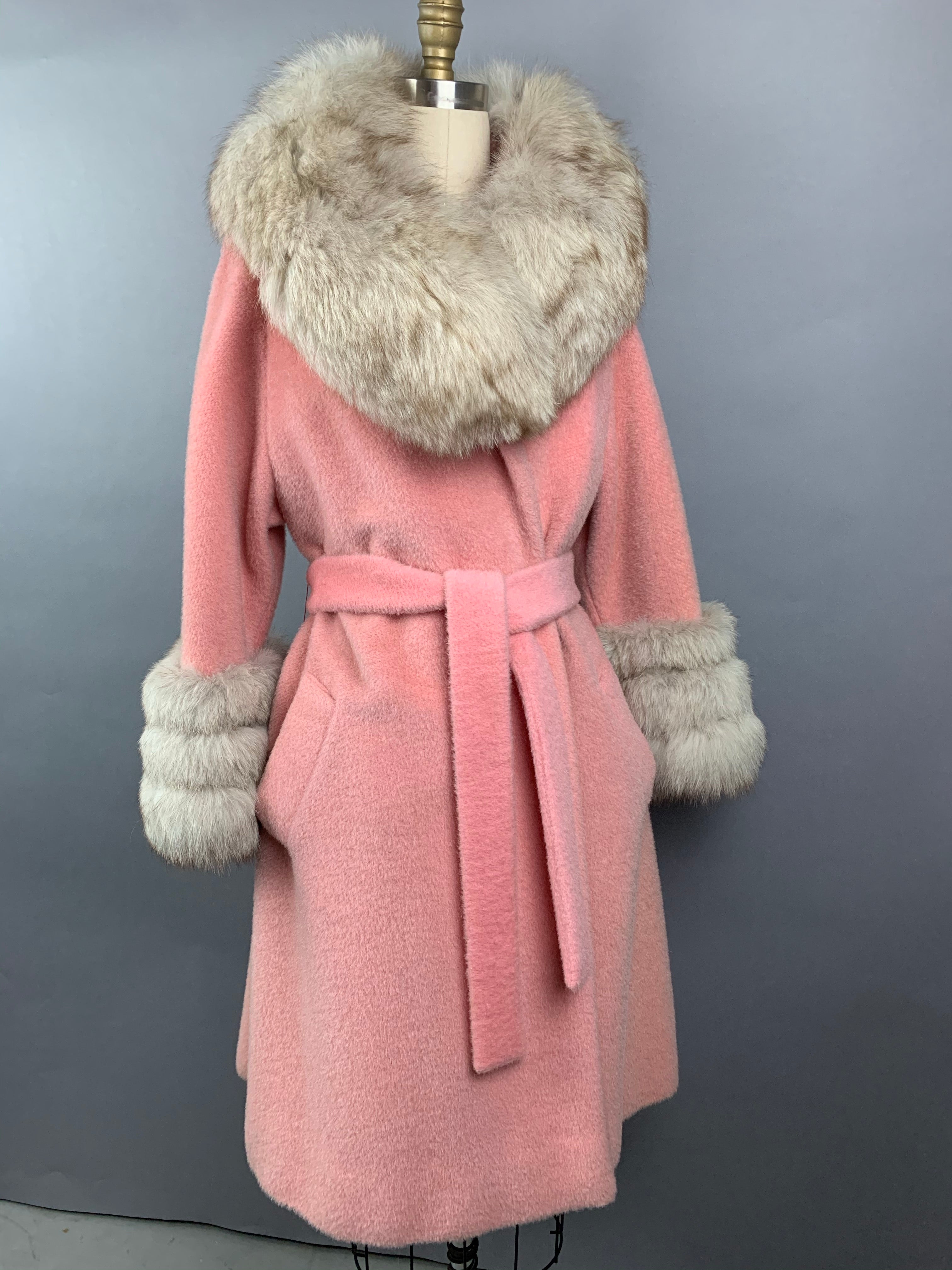 1960s Baby Pink Lilli Ann Norwegian Fox Fur Coat Size M Size L Size XL