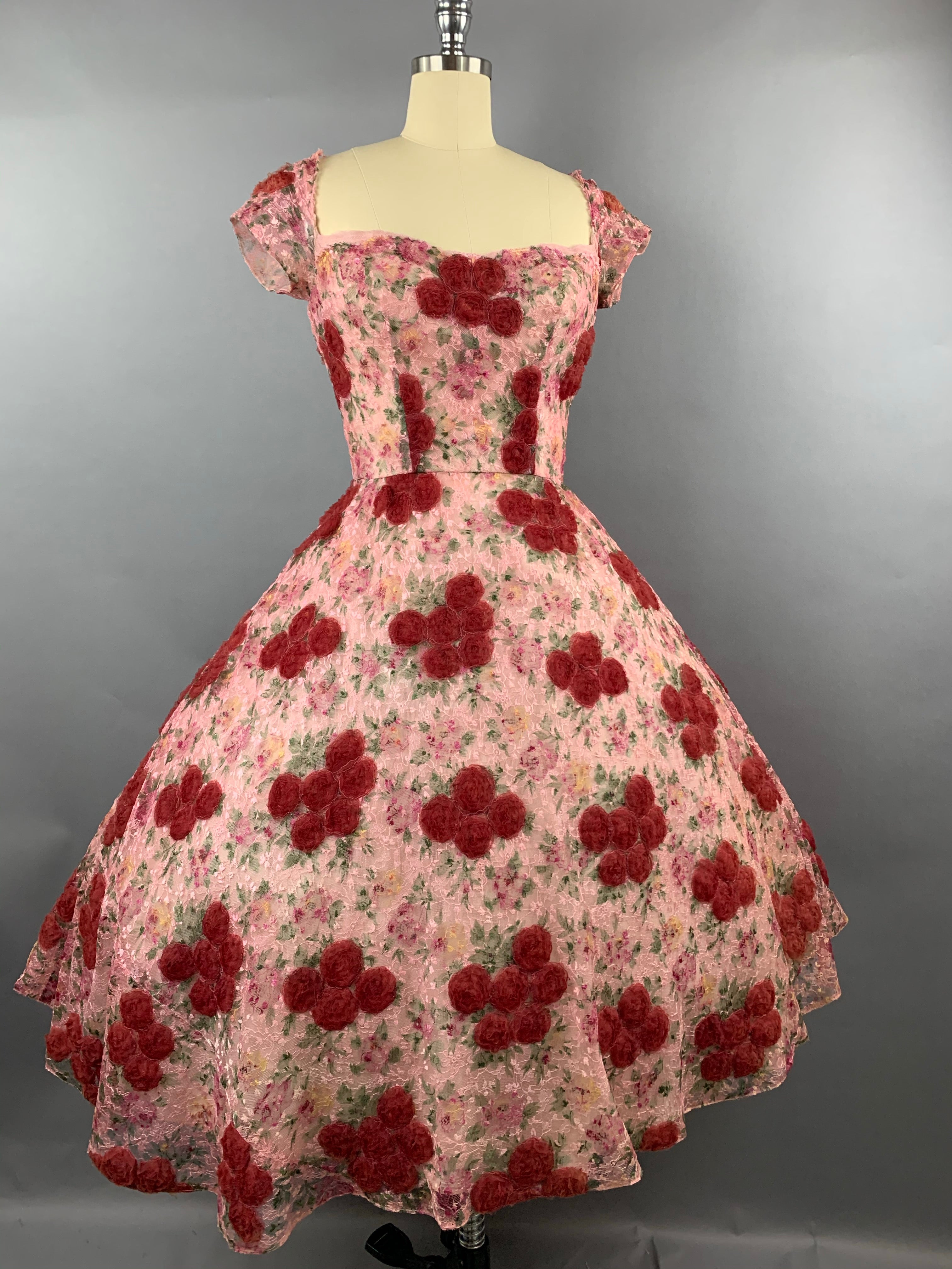 1950s Sylvia Rutkins 3D Red Roses Lace Party Dress Size S