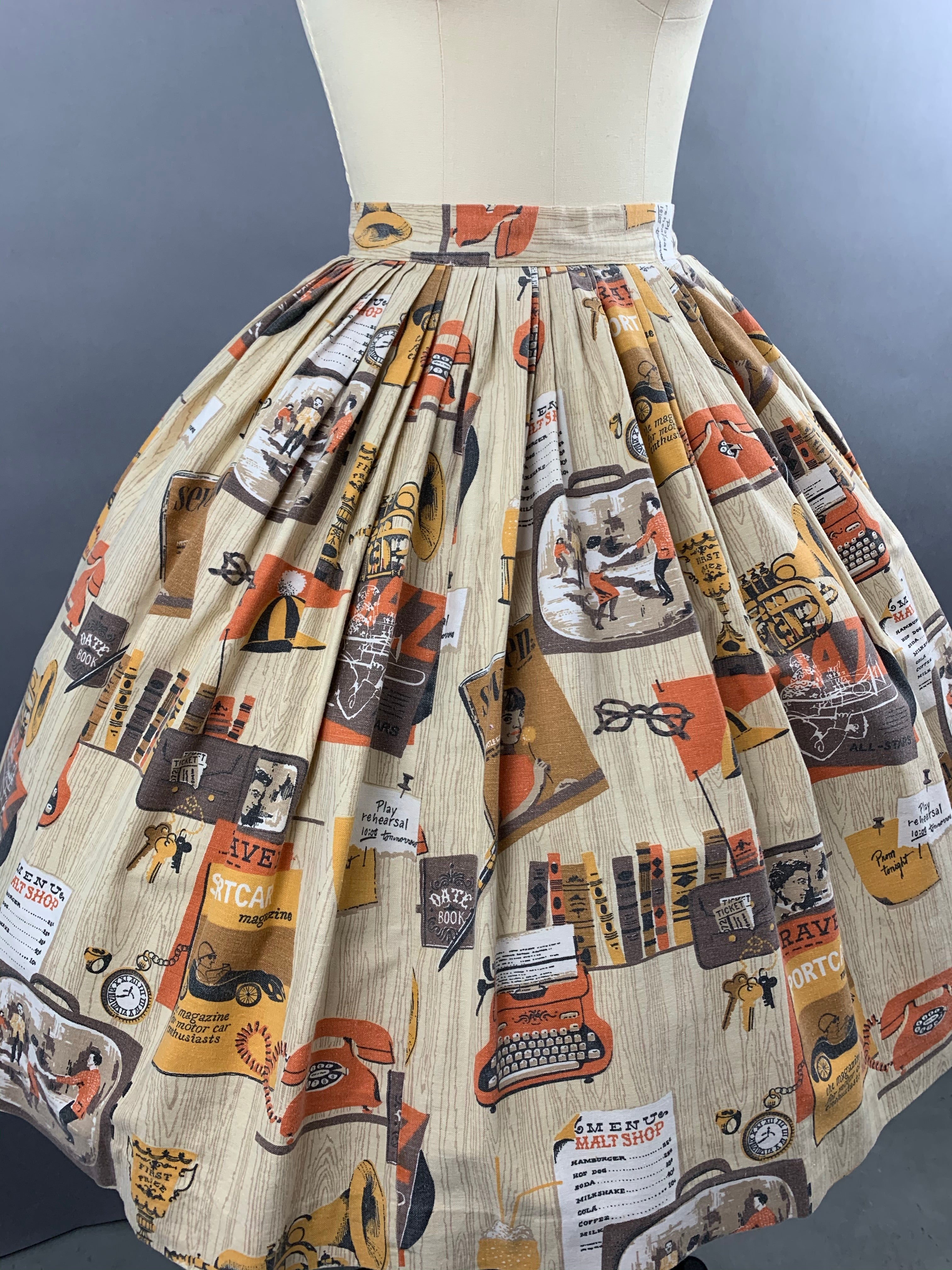 1960s Malt Shop Novelty Print Skirt Size S