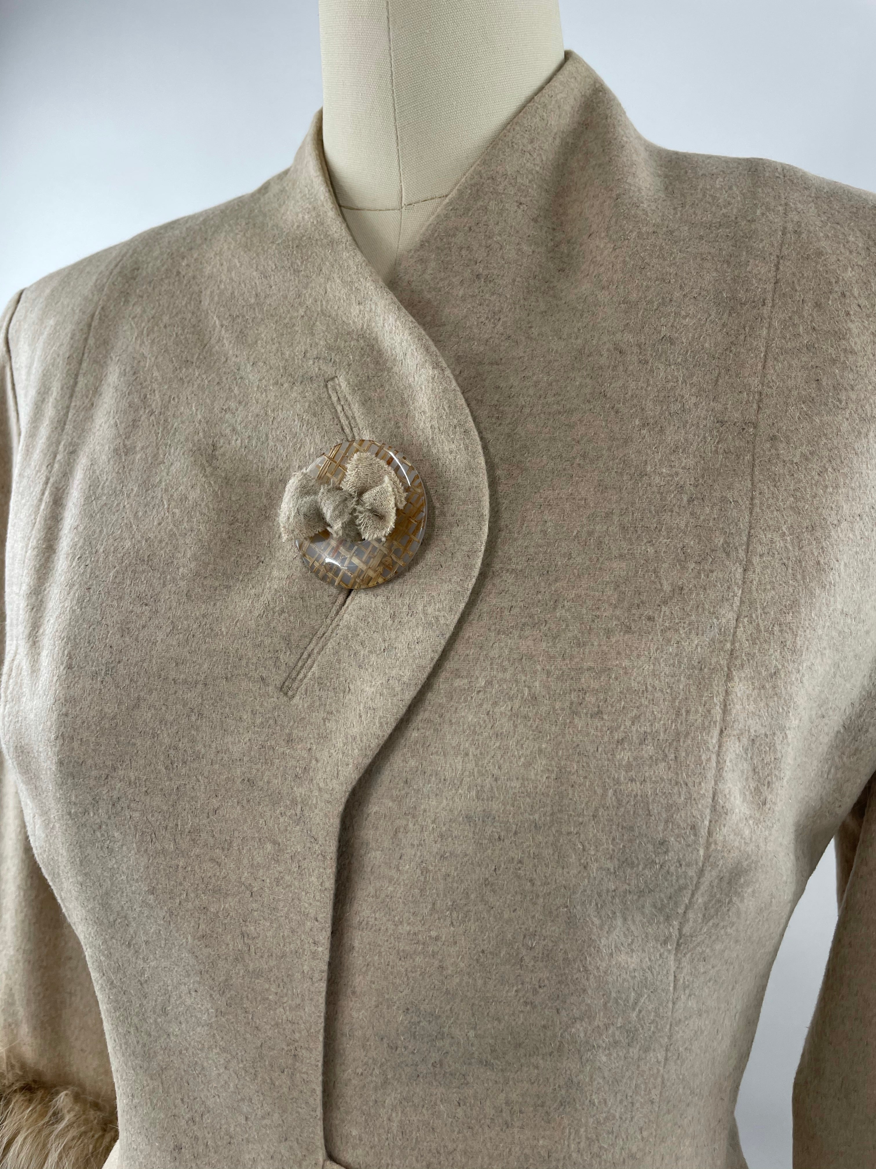 1950s Cream Cashmere & Fox Lilli Ann Cape Suit Size L