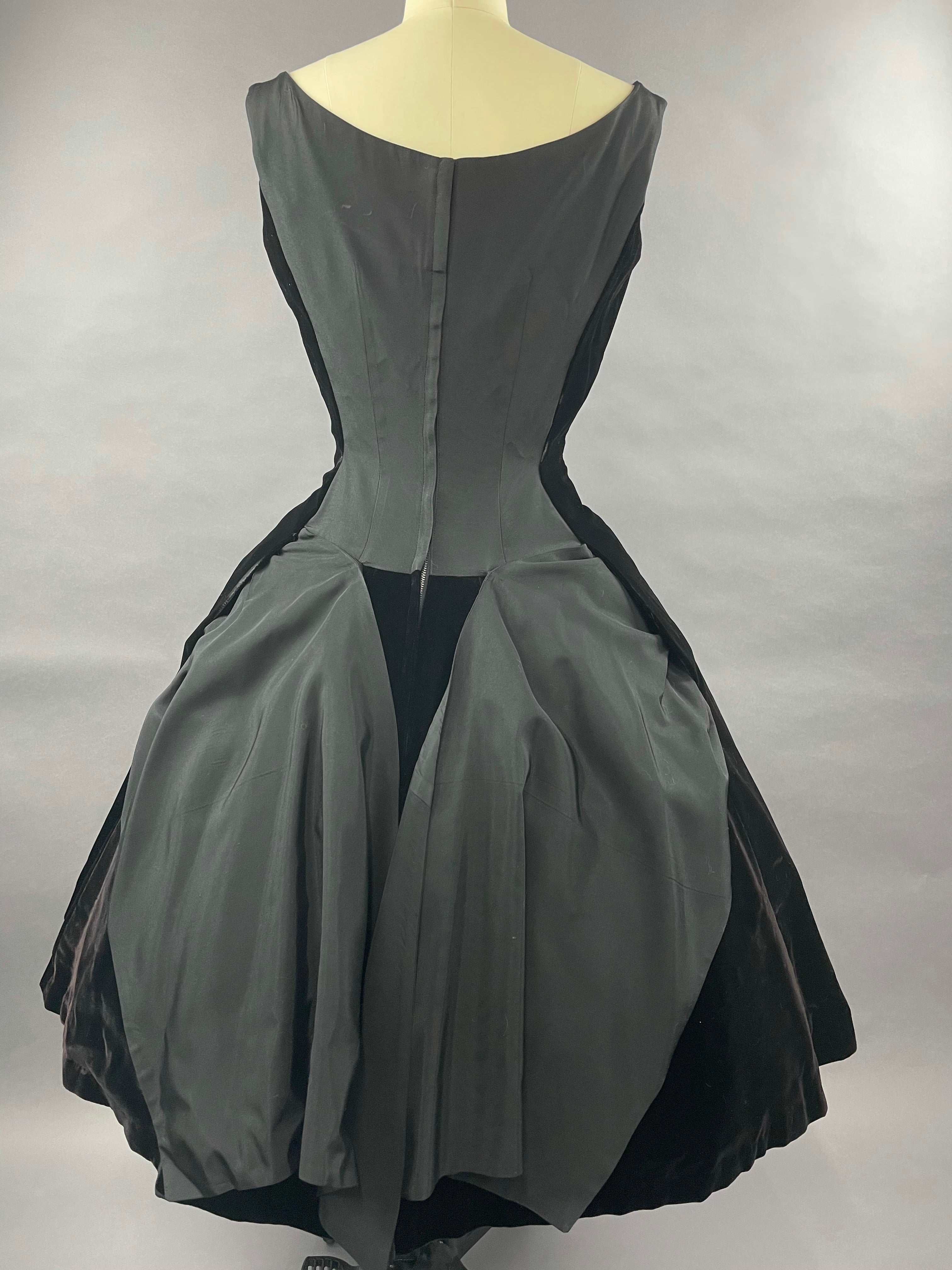 1950s Velvet Suzy Perette Party Dress Size S