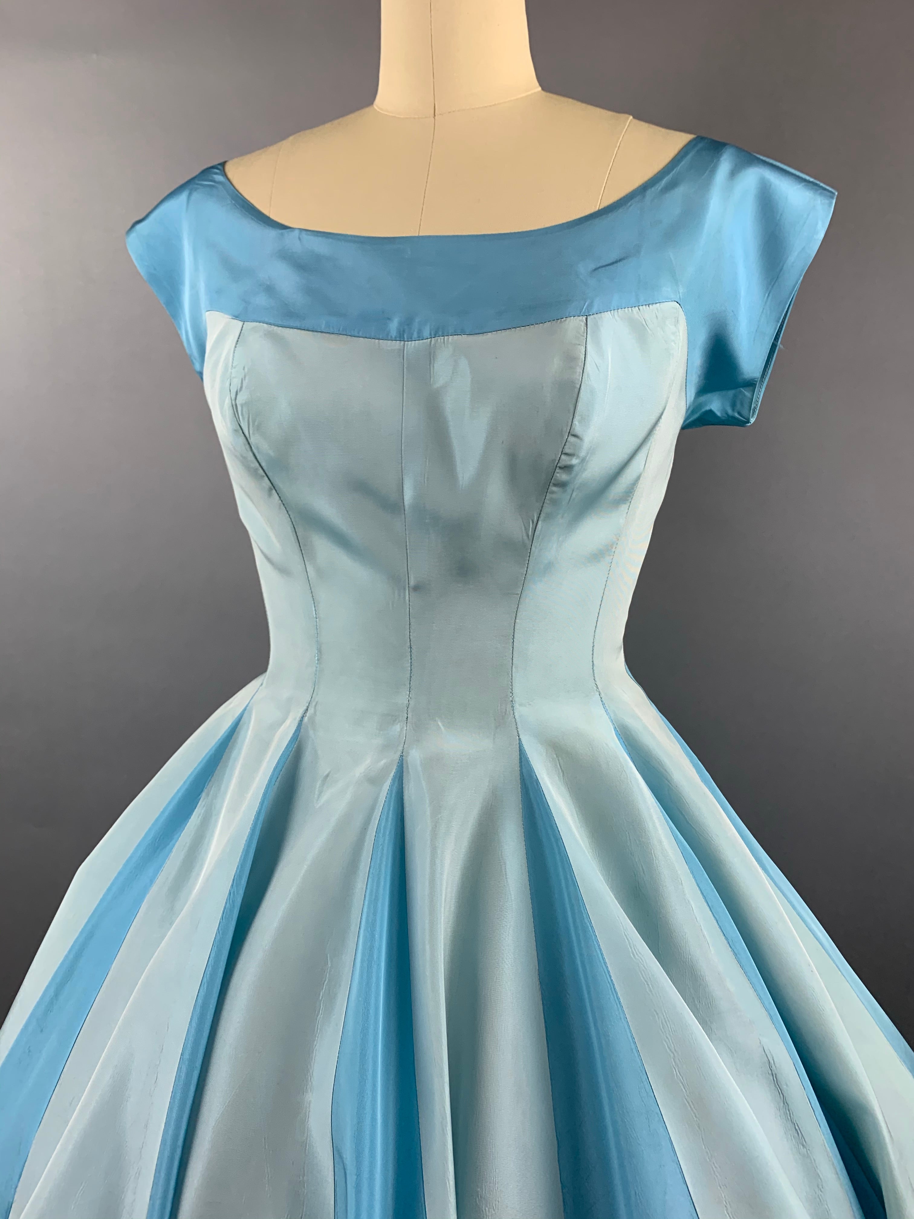 1950s Two Shades of Blue Full Skirt Party Dress Size M