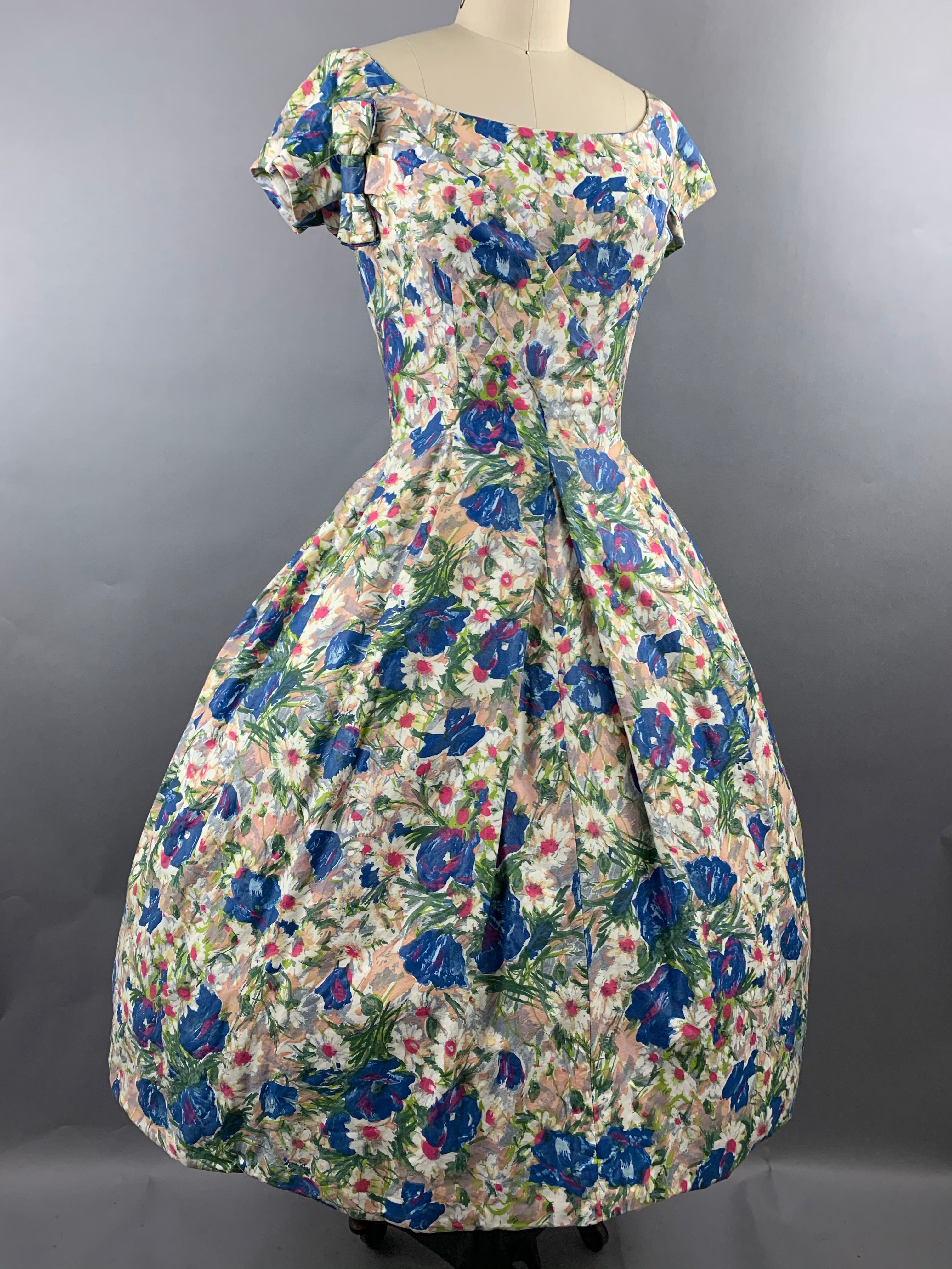 1950s Suzy Perette Blue Floral Polished Cotton Dress Size M