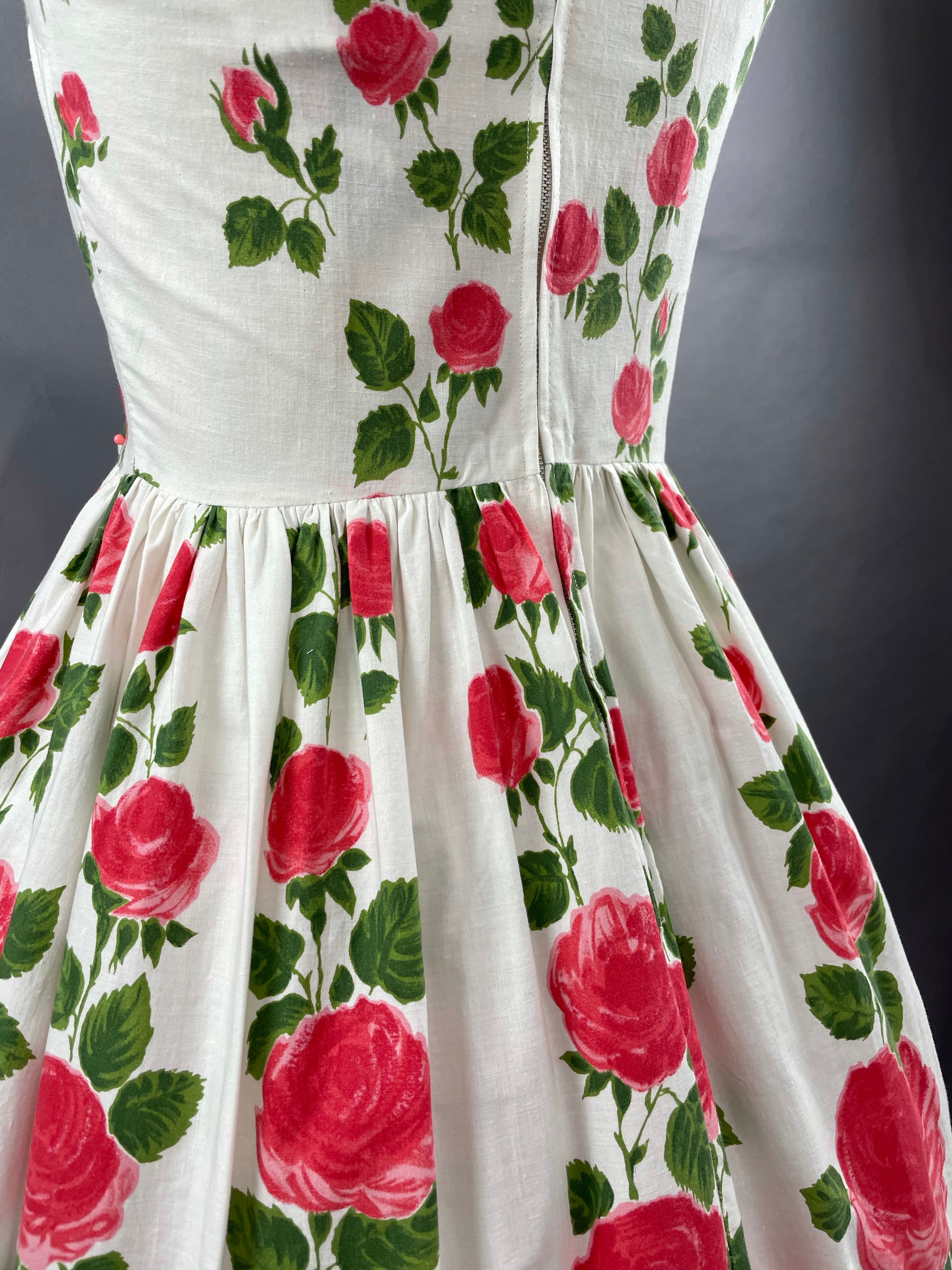 1950s Long Stemmed Rose Print Cotton Sundress Size S