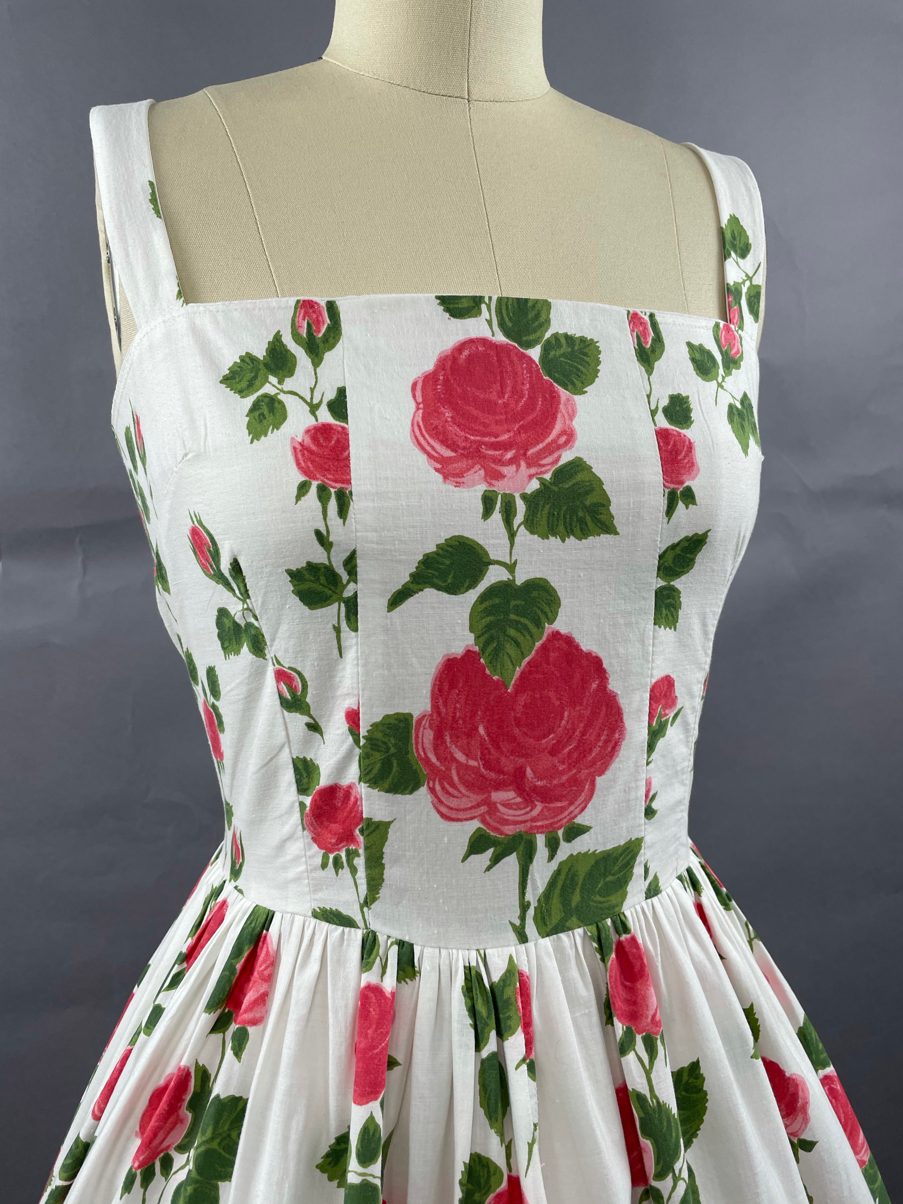 1950s Long Stemmed Rose Print Cotton Sundress Size S