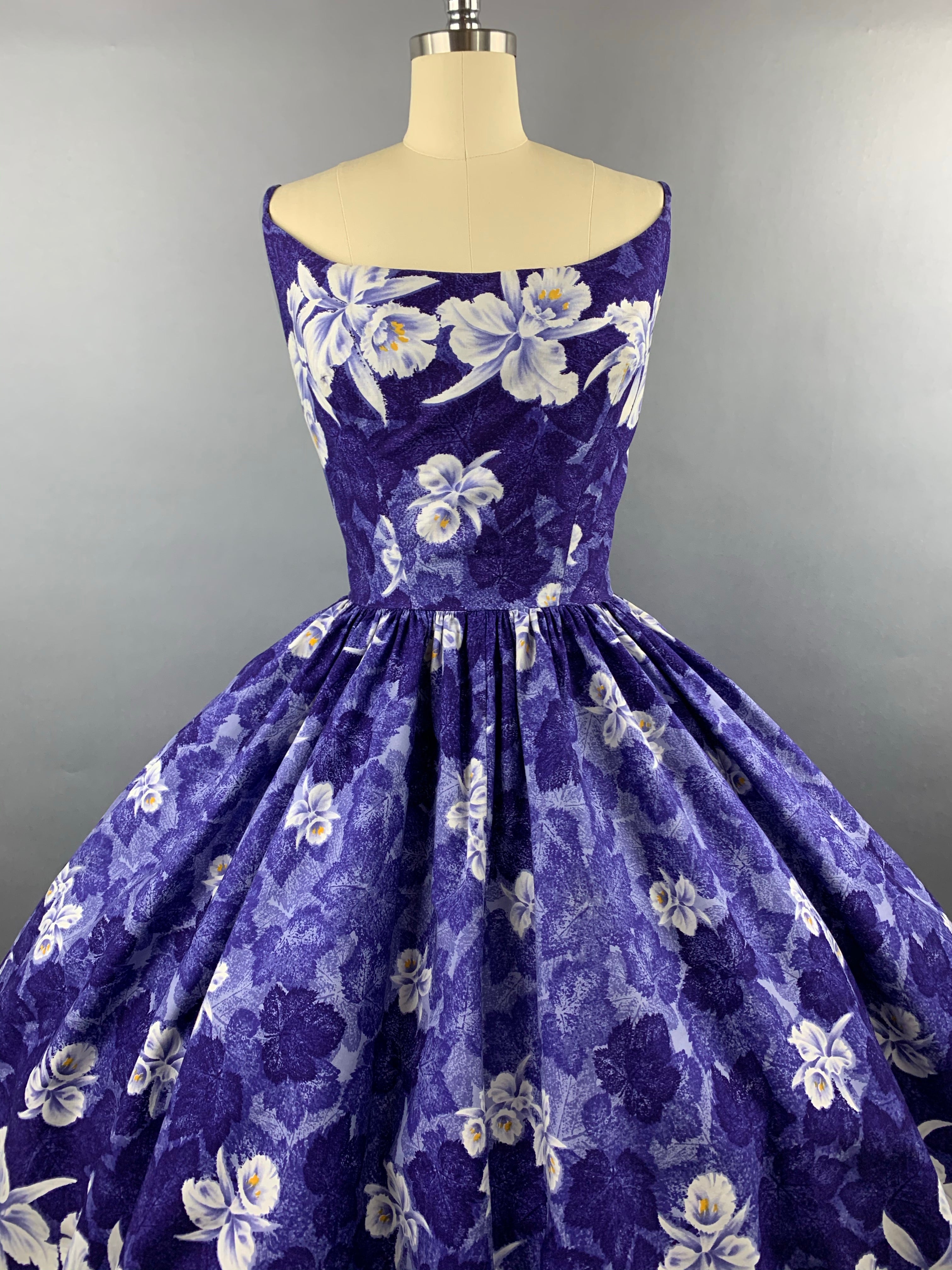 1950s Kamehameha Blue-Purple Orchid Cotton Hawaiian Dress Size M