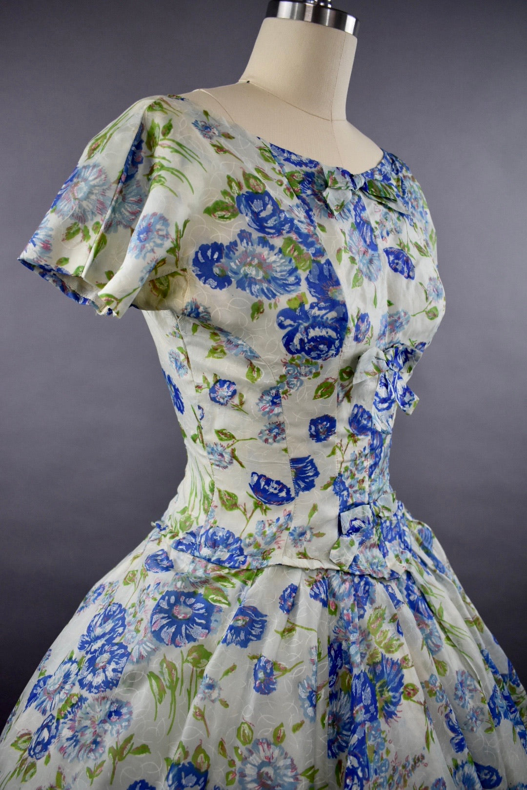 1950s Gigi Young Blue Floral Party Dress Size M