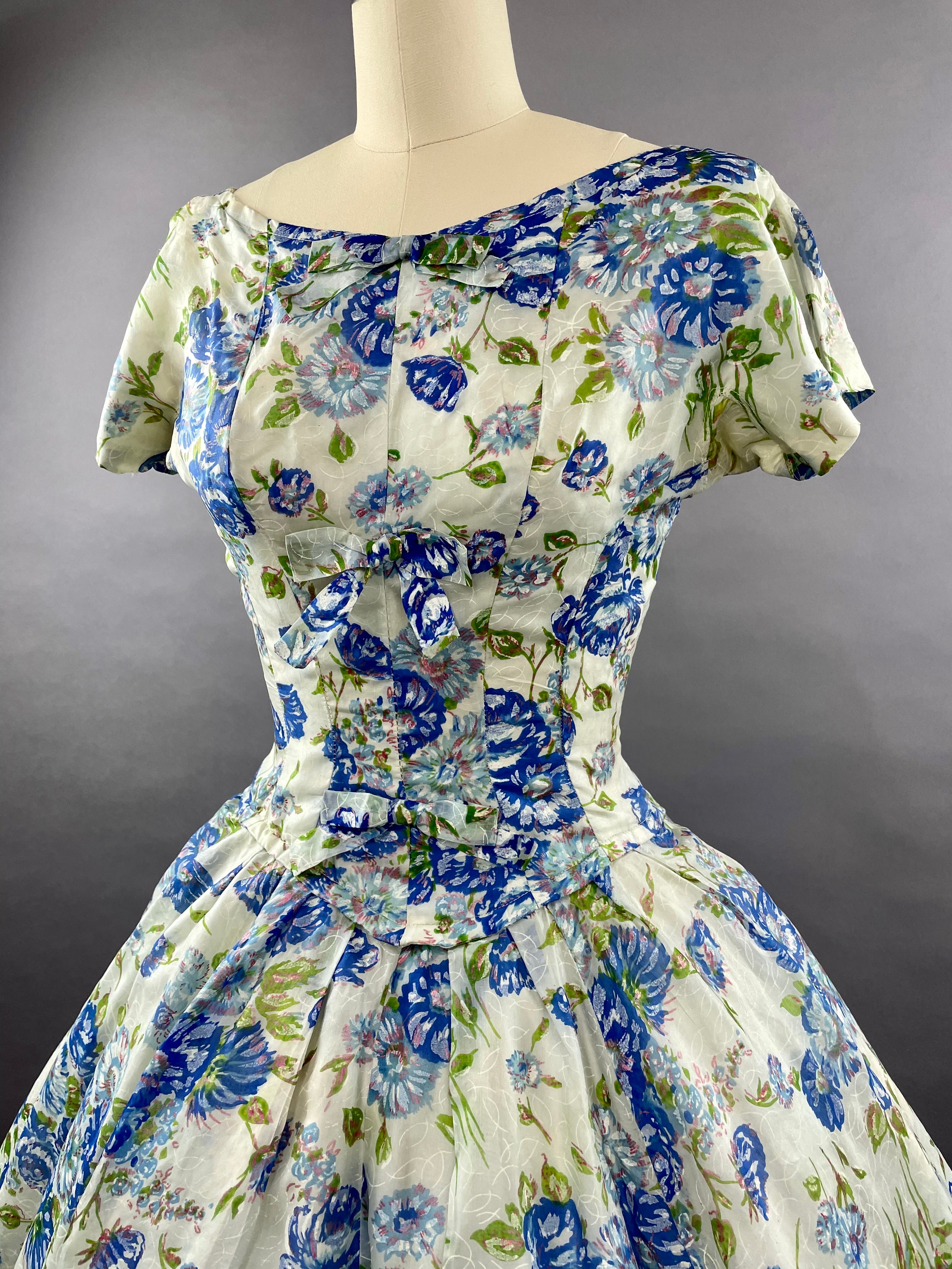 1950s Gigi Young Blue Floral Party Dress Size M