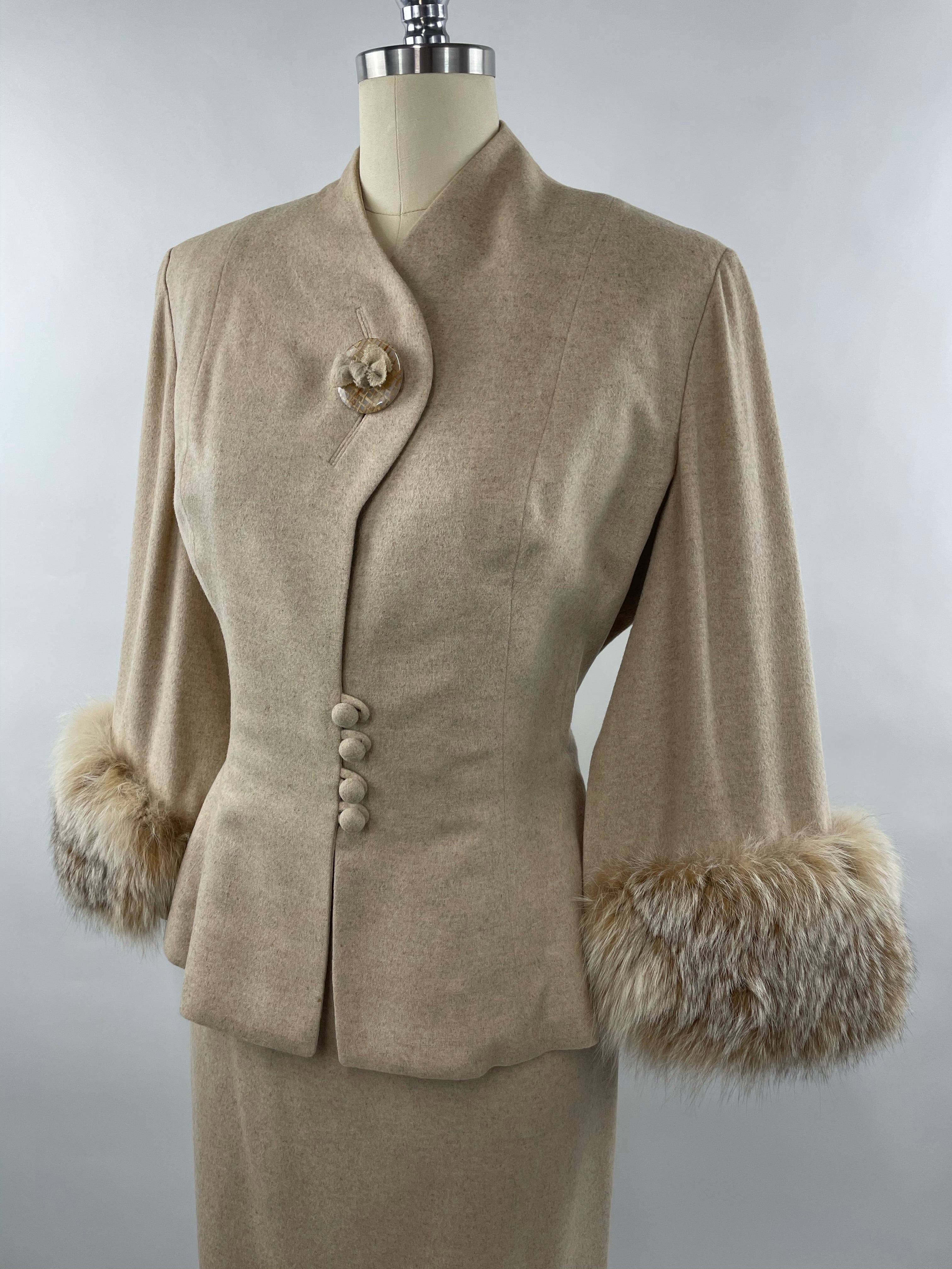 1950s Cream Cashmere & Fox Lilli Ann Cape Suit Size L