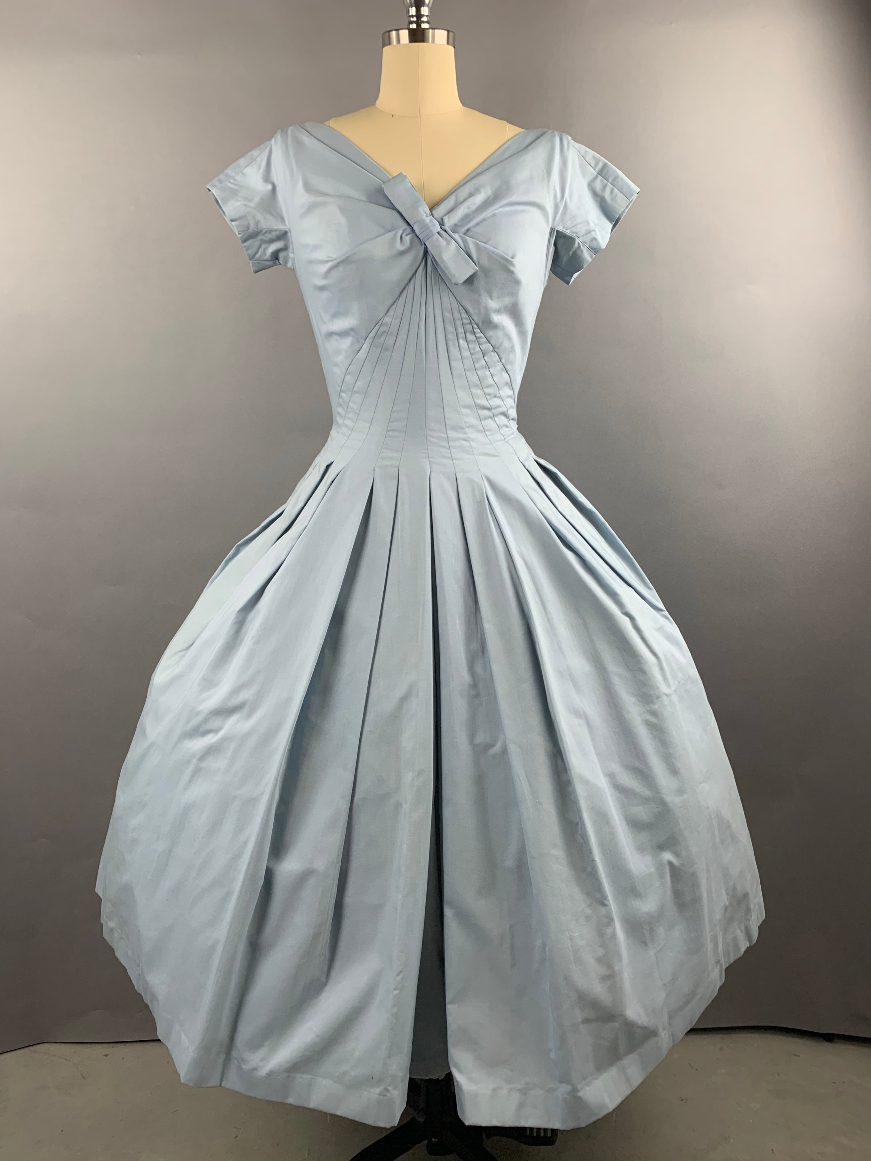 1950s Gigi Young Pale Blue Cotton Dress Size M