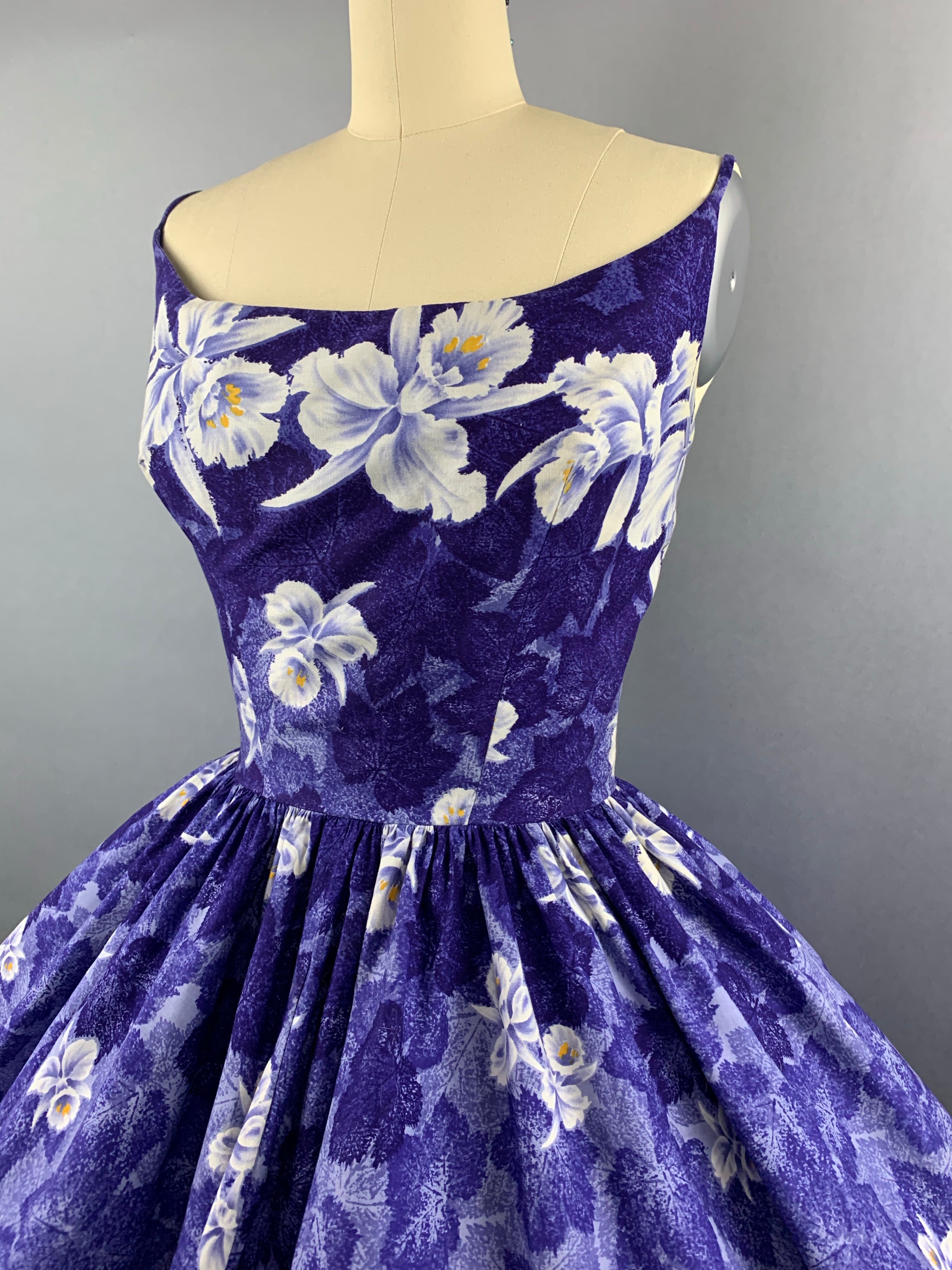 1950s Kamehameha Blue-Purple Orchid Cotton Hawaiian Dress Size M