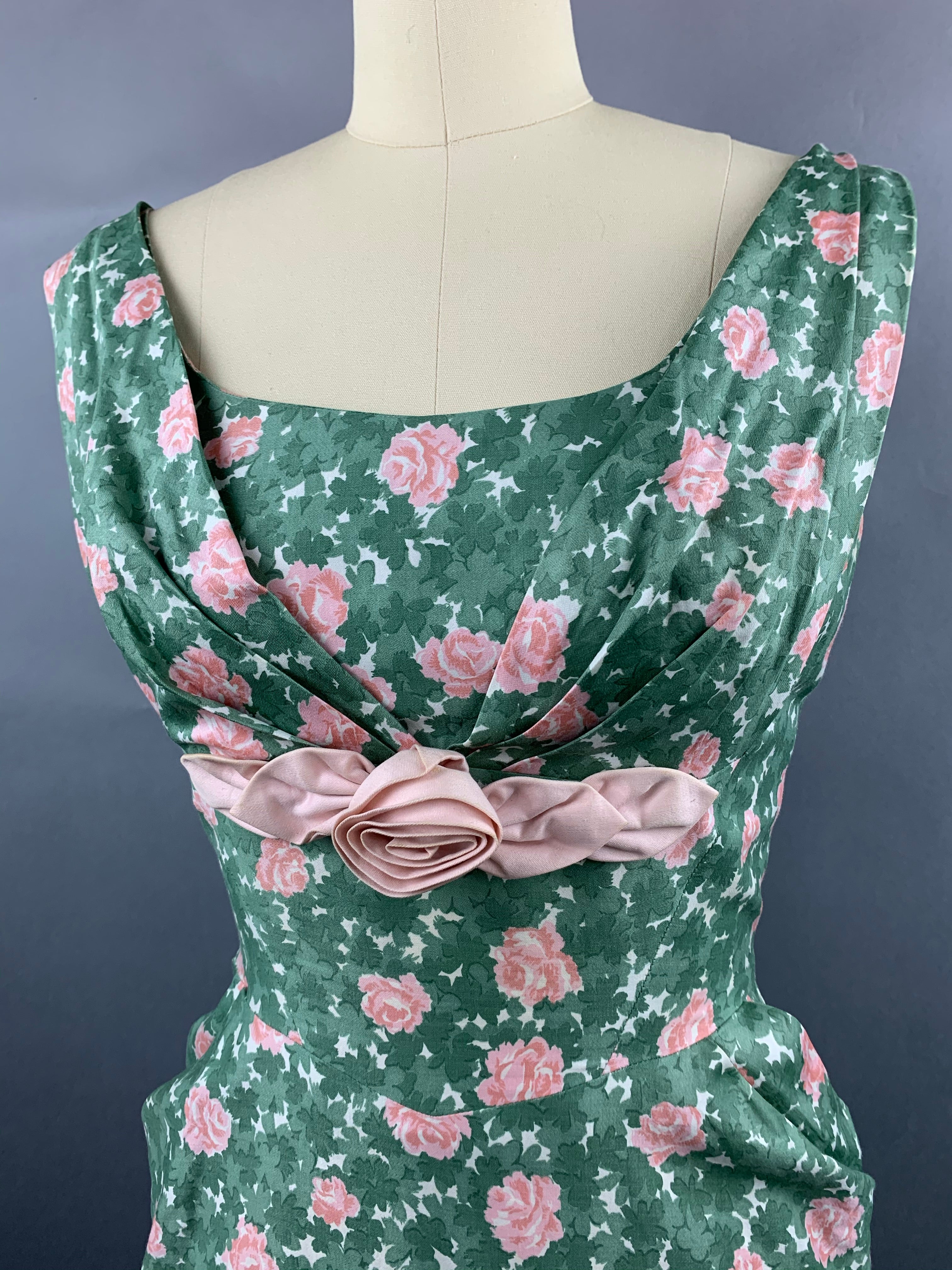 1950s Jeanette Alexander Green Cotton with Pink Roses Dress Size S