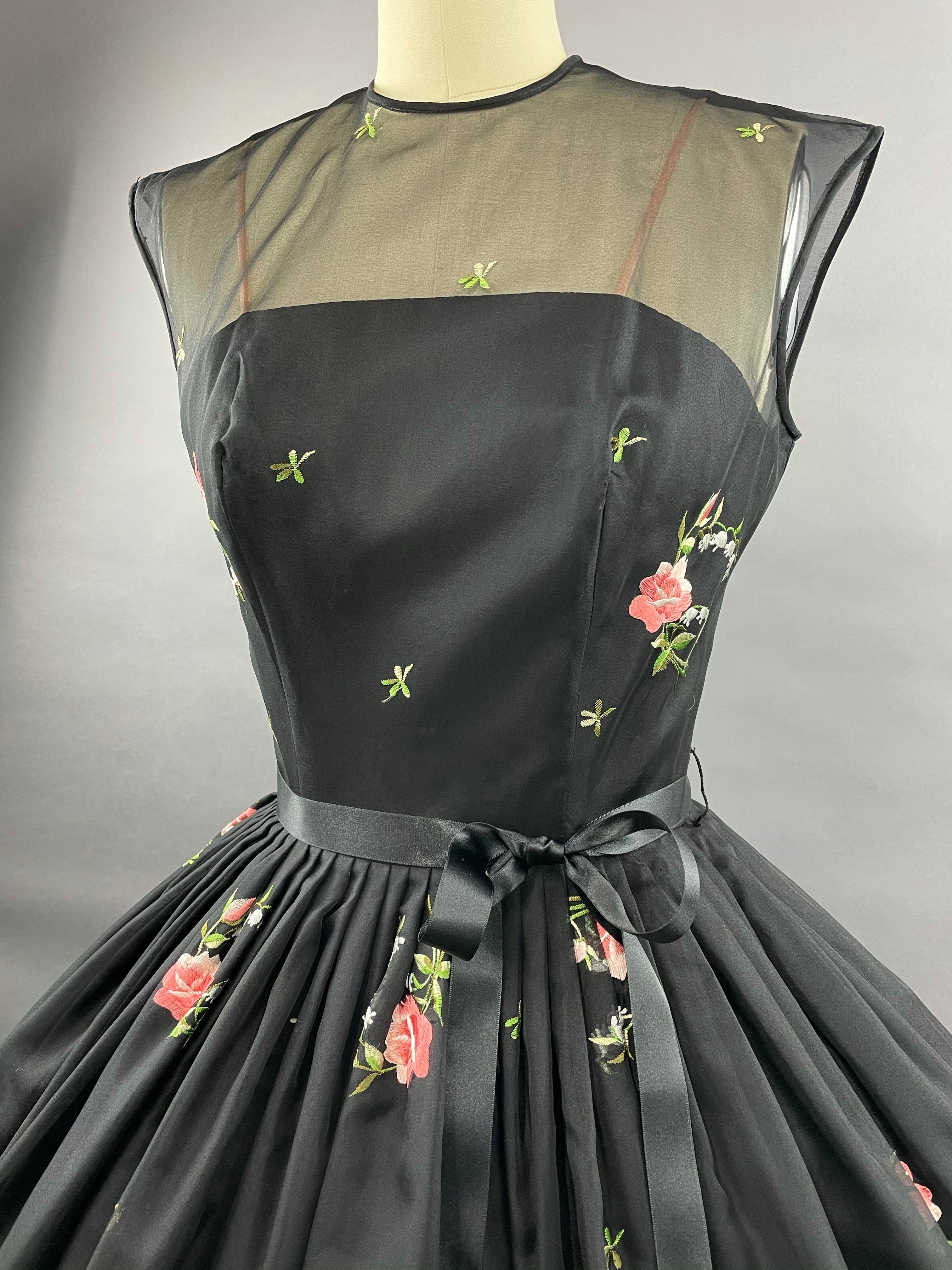 1950s Black Embroidered Suzy Perette Party Dress Size S