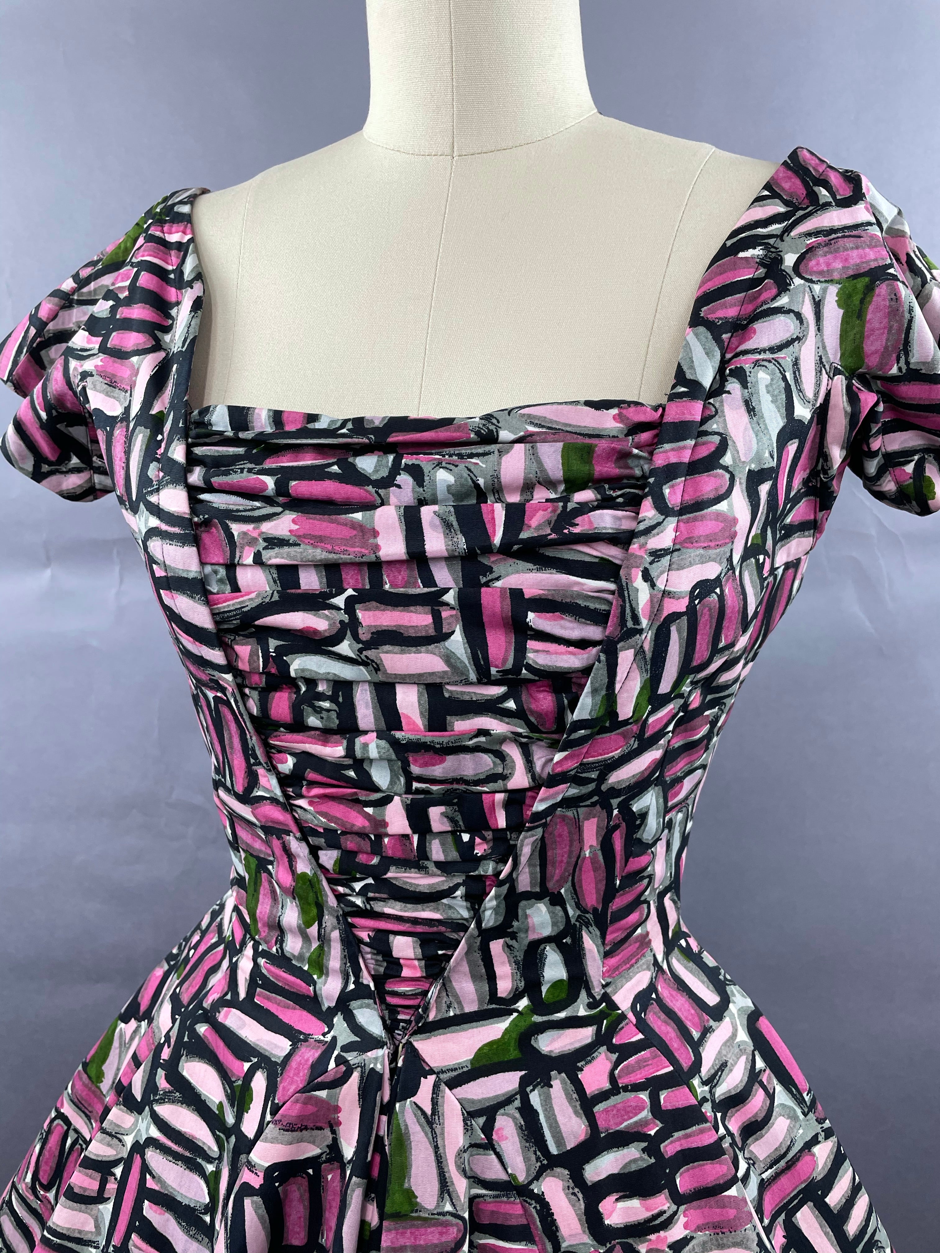 1950s Shades of Pink Suzy Perette brushstroke Cotton dress Size XS