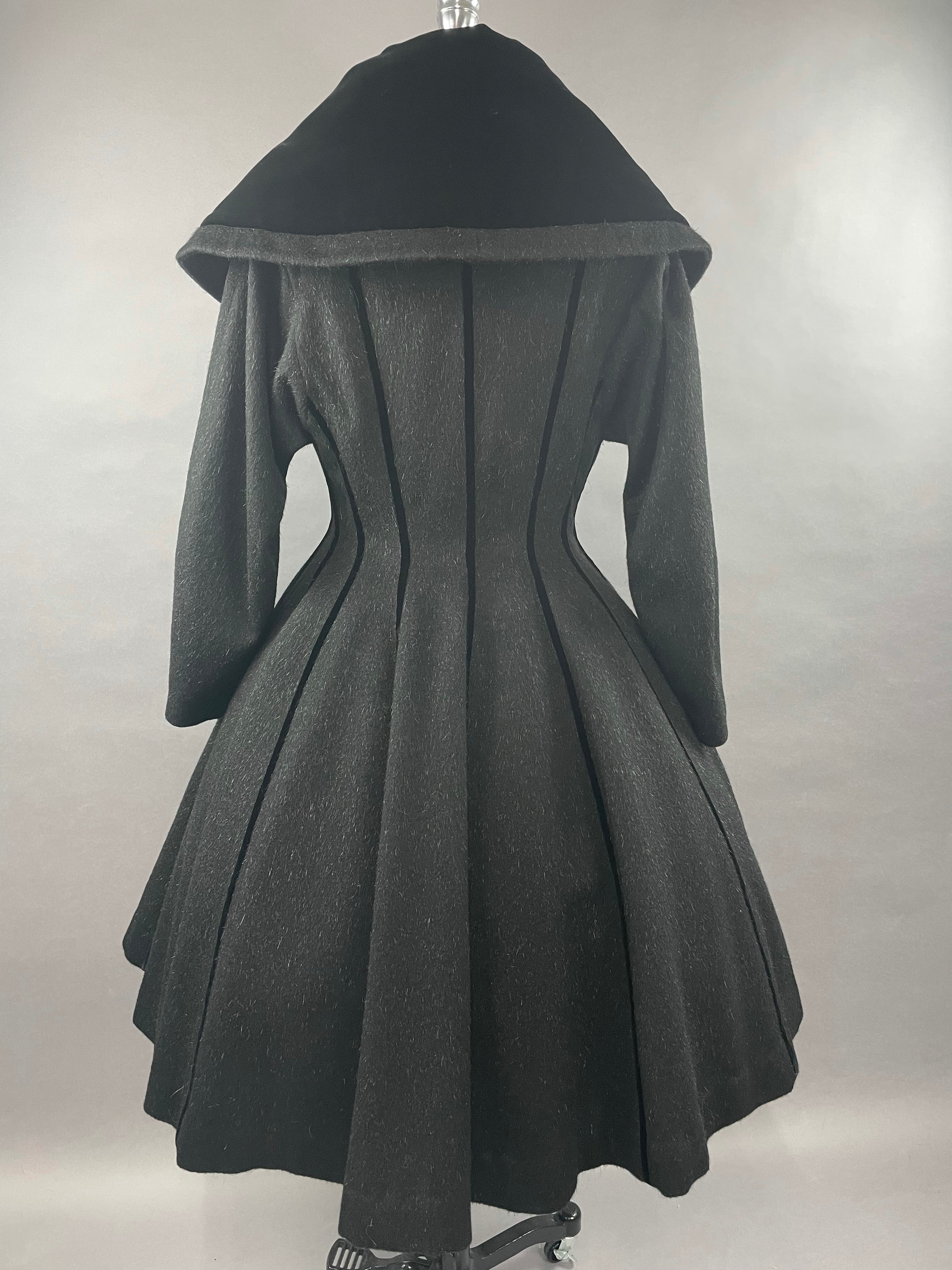 1950s Dark Grey Wool Mohair Blend & Velvet Lilli Ann Princess Coat Size M