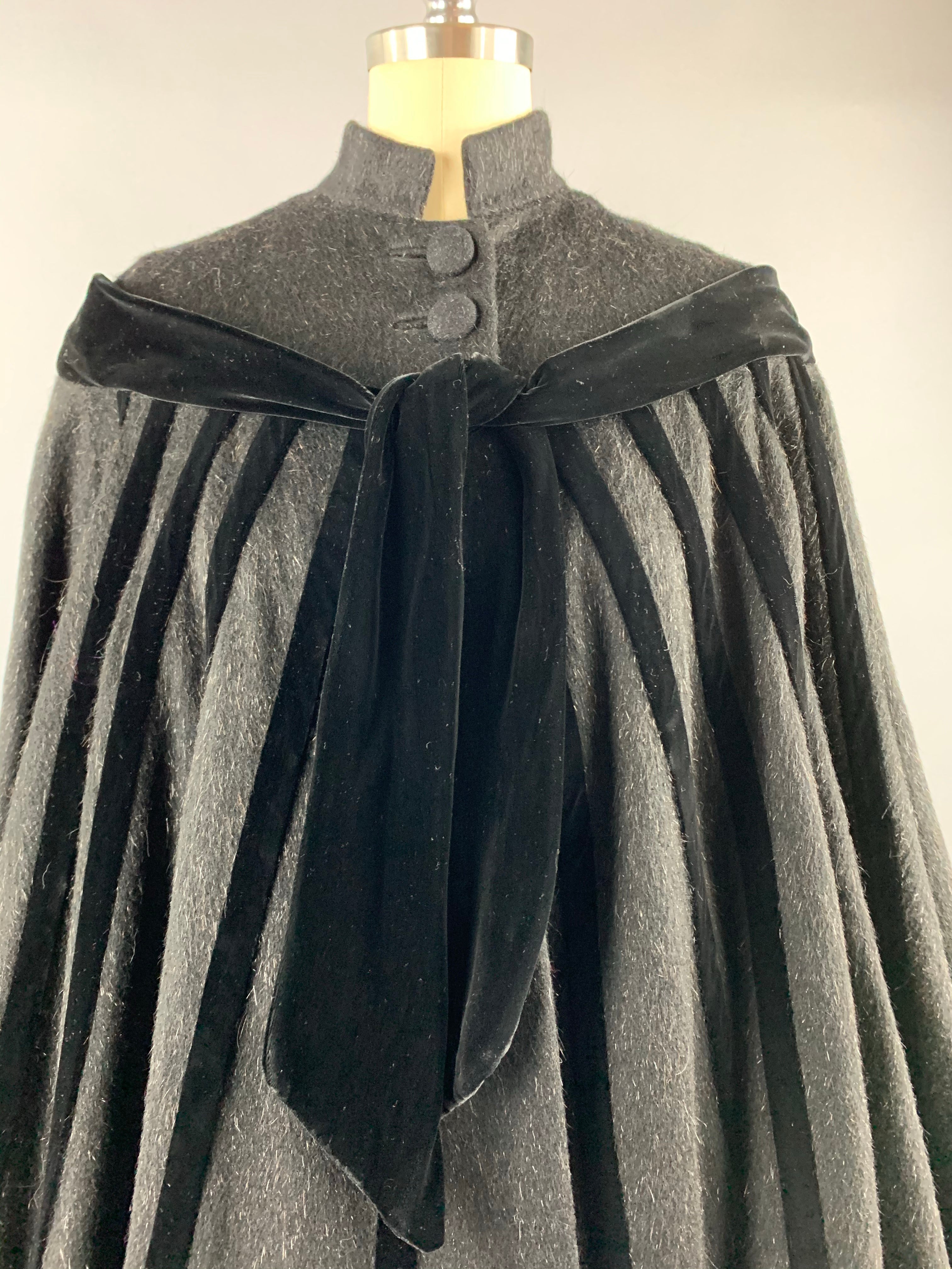 1950s Black Eyelash Wool and Velvet Lilli Ann Swing Coat Size M Size L Size XL