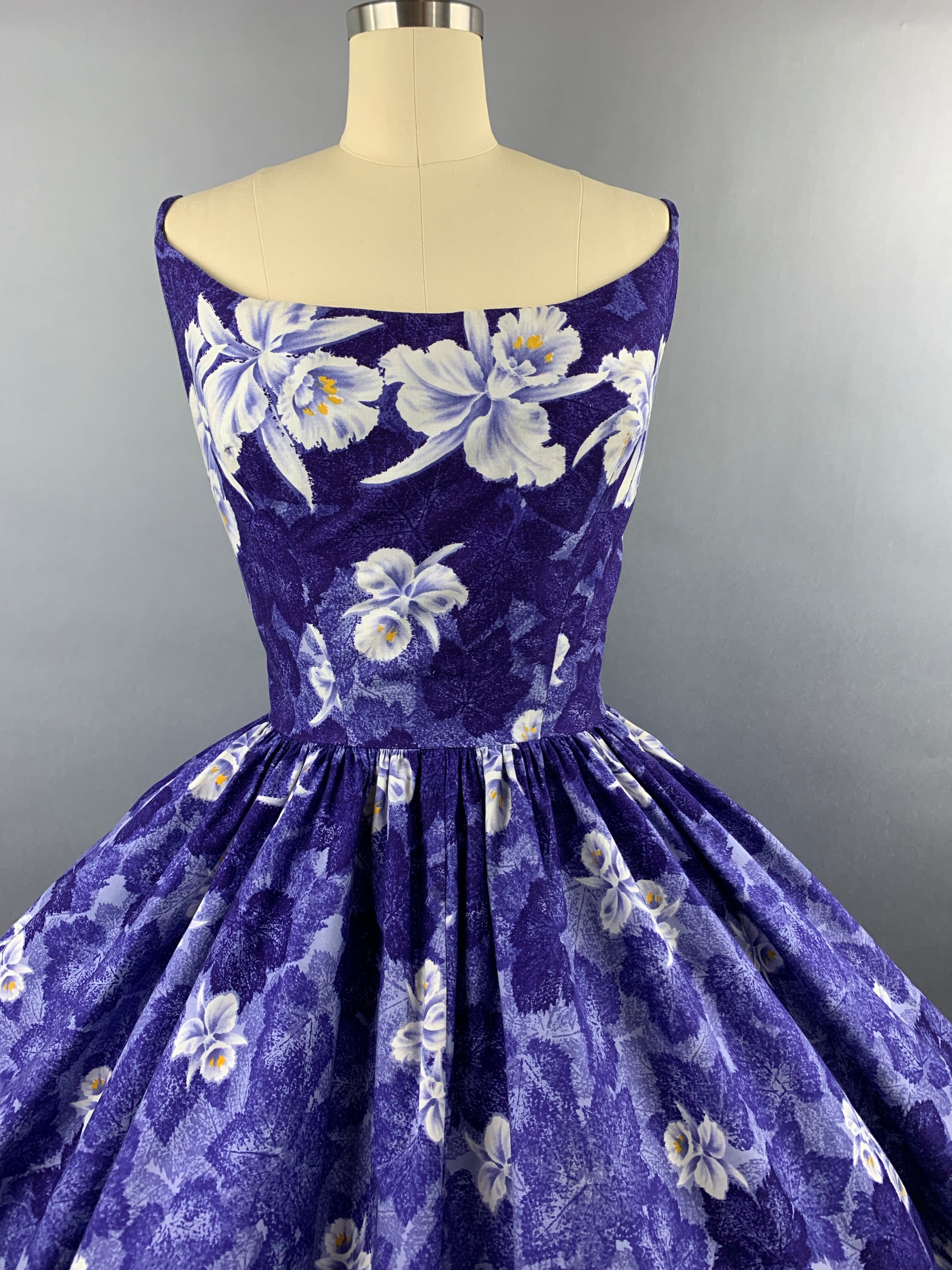 1950s Kamehameha Blue-Purple Orchid Cotton Hawaiian Dress Size M