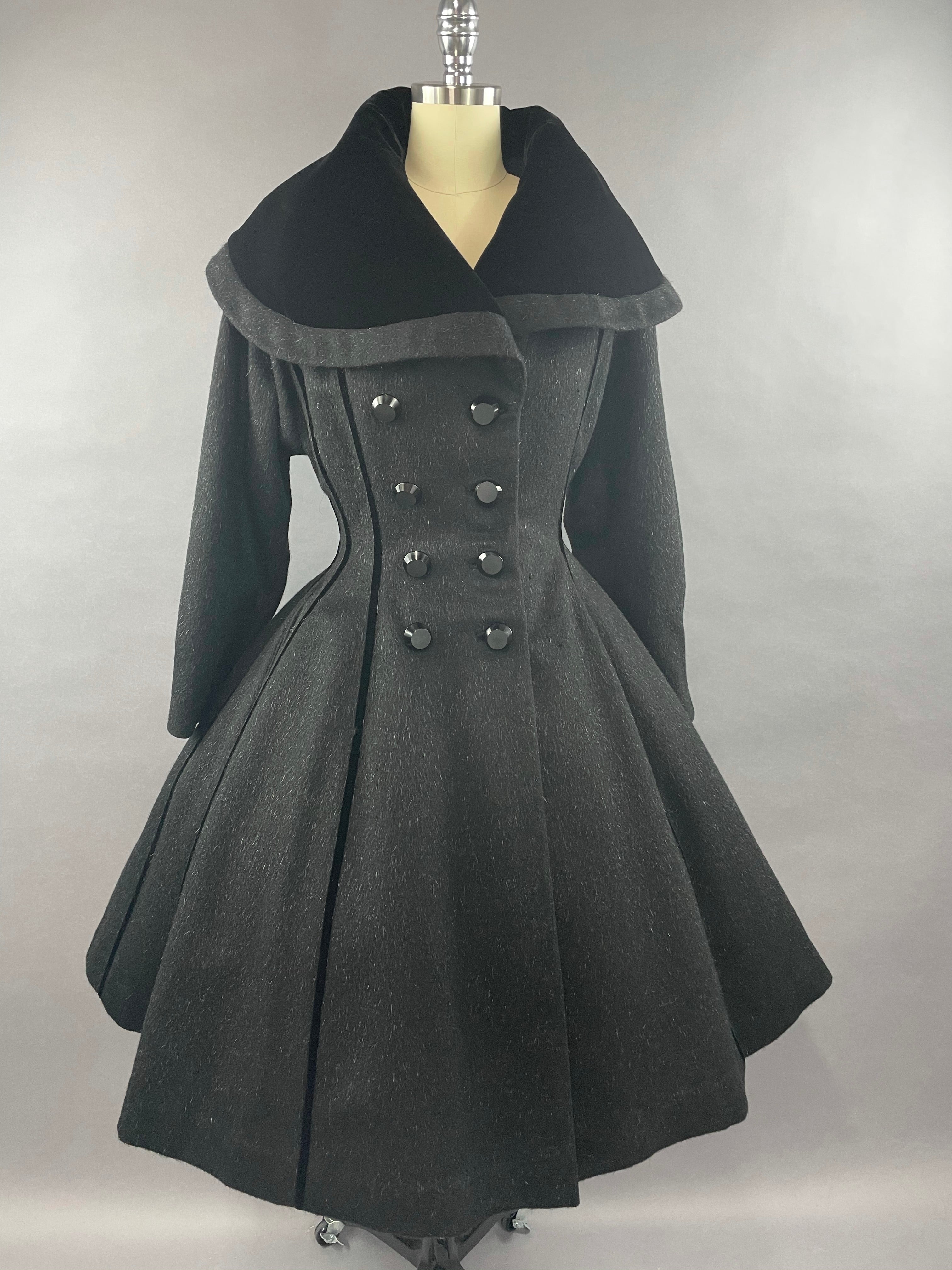 1950s Dark Grey Wool Mohair Blend & Velvet Lilli Ann Princess Coat Size M