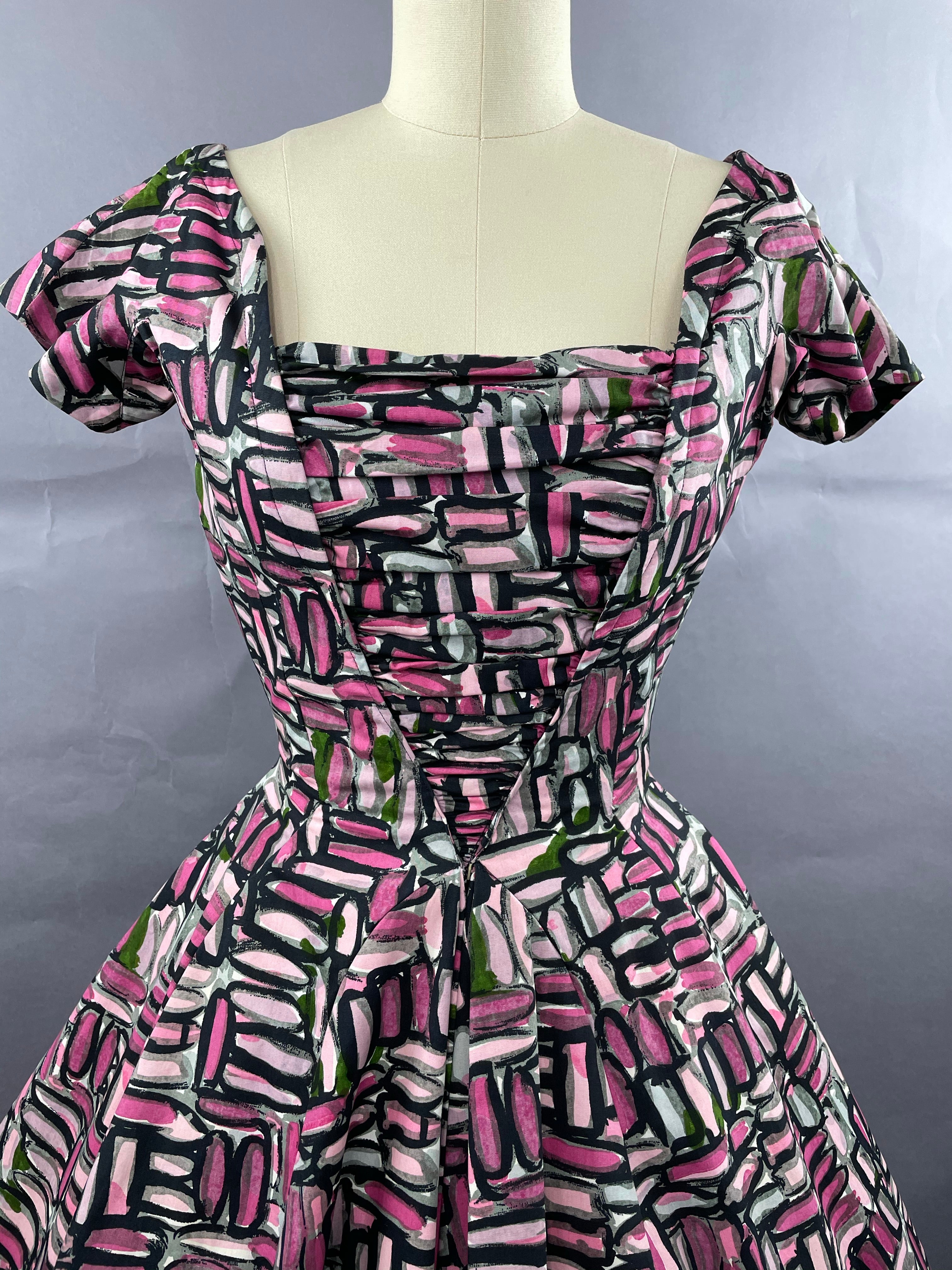 1950s Shades of Pink Suzy Perette brushstroke Cotton dress Size XS