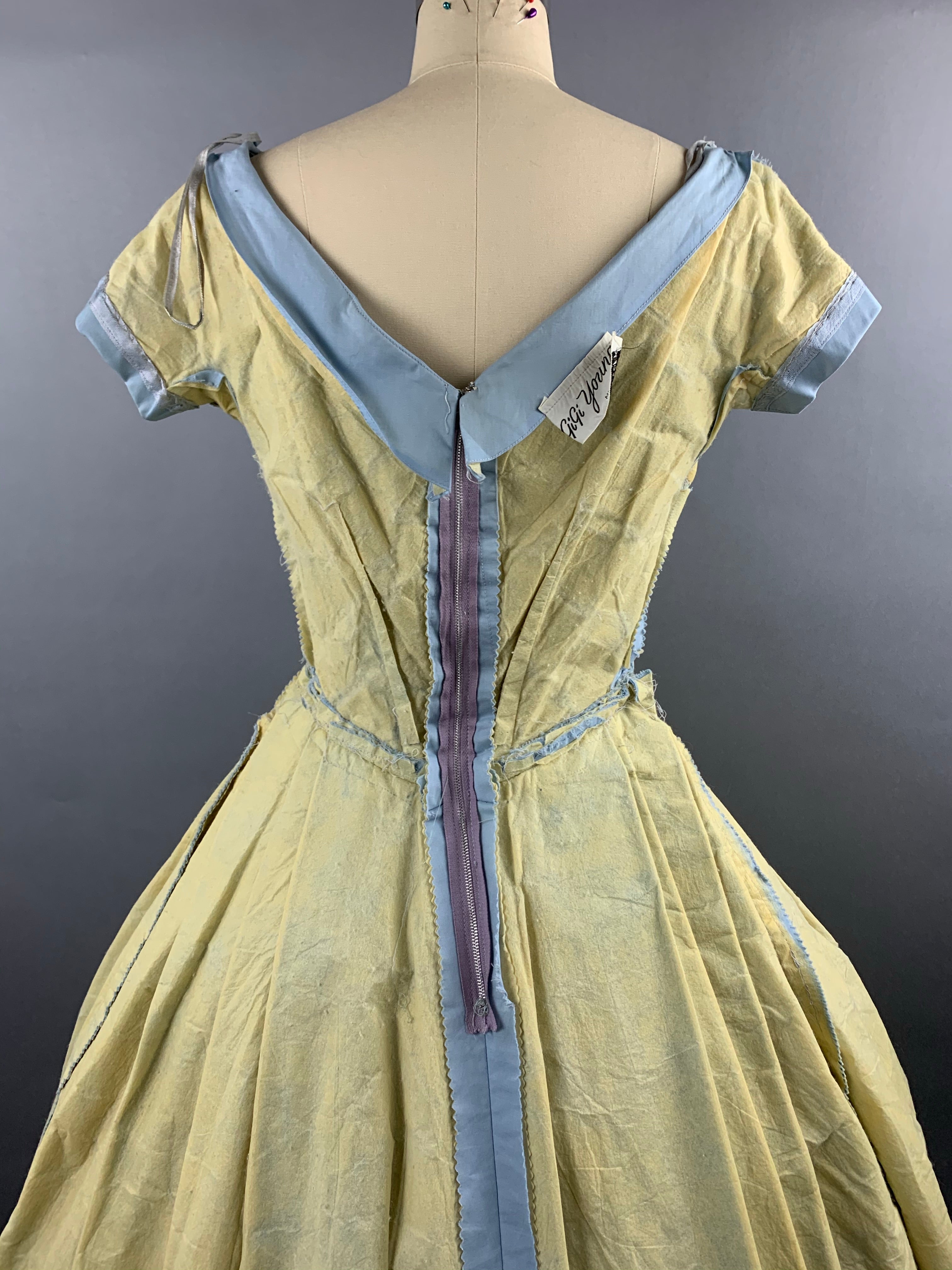 1950s Gigi Young Pale Blue Cotton Dress Size M