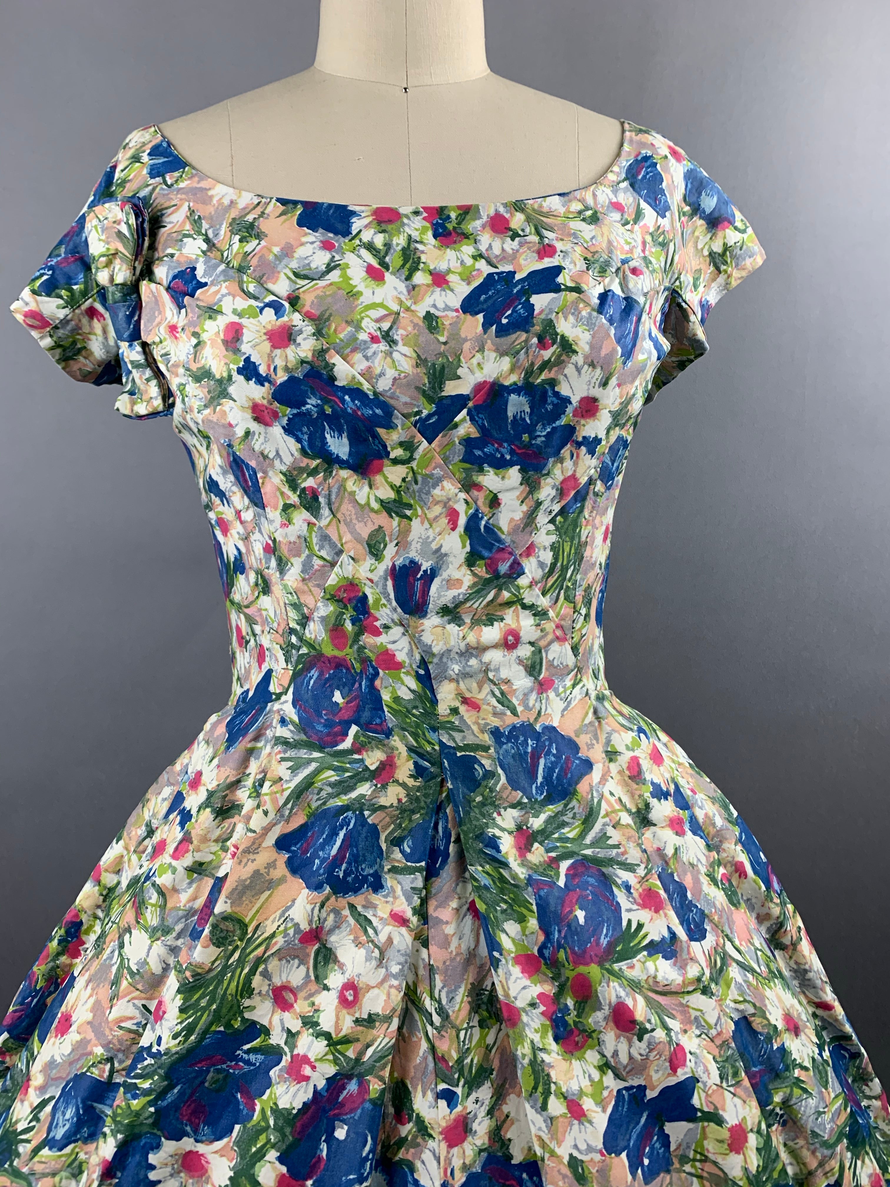 1950s Suzy Perette Blue Floral Polished Cotton Dress Size M