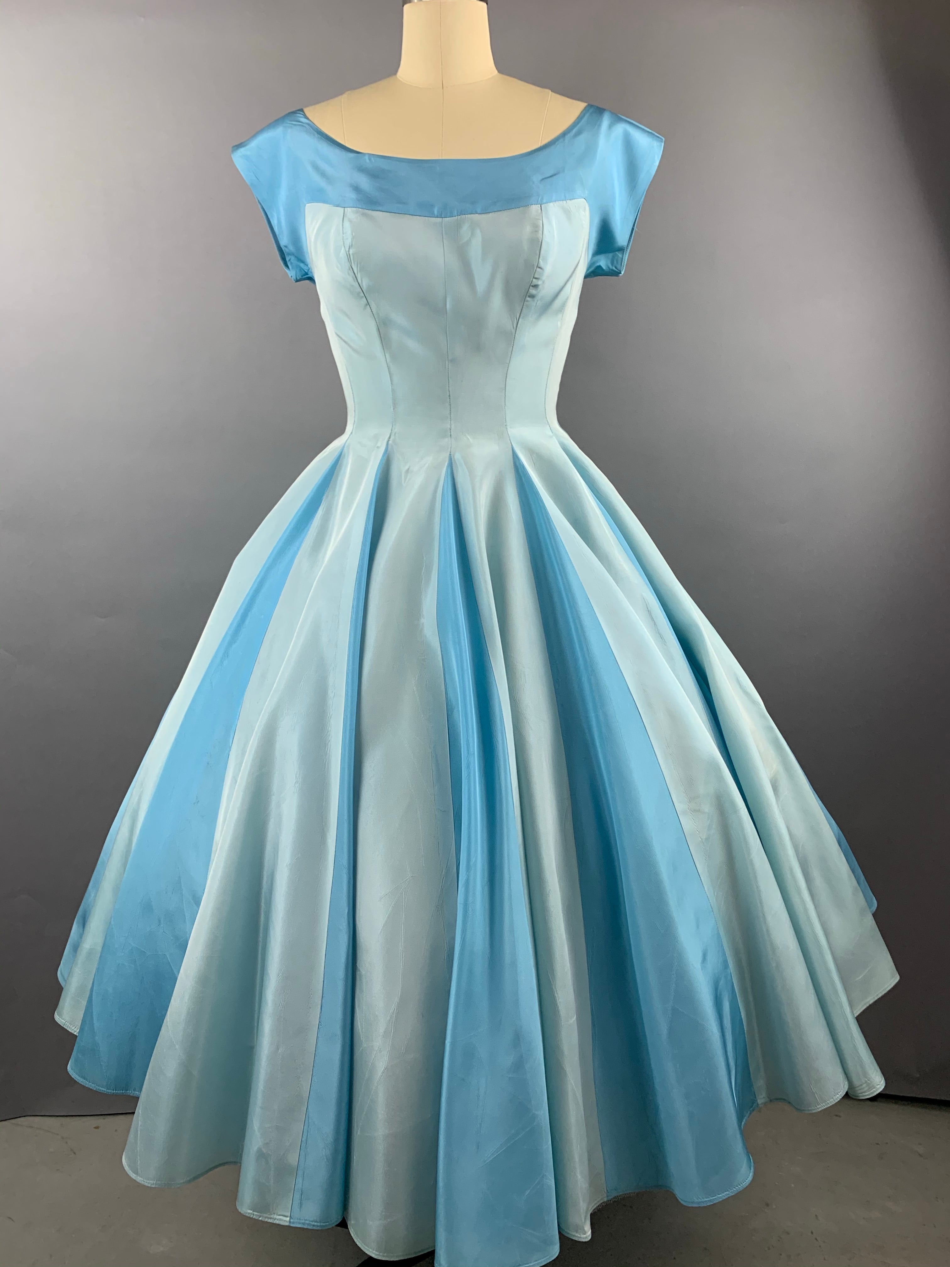 1950s Two Shades of Blue Full Skirt Party Dress Size M