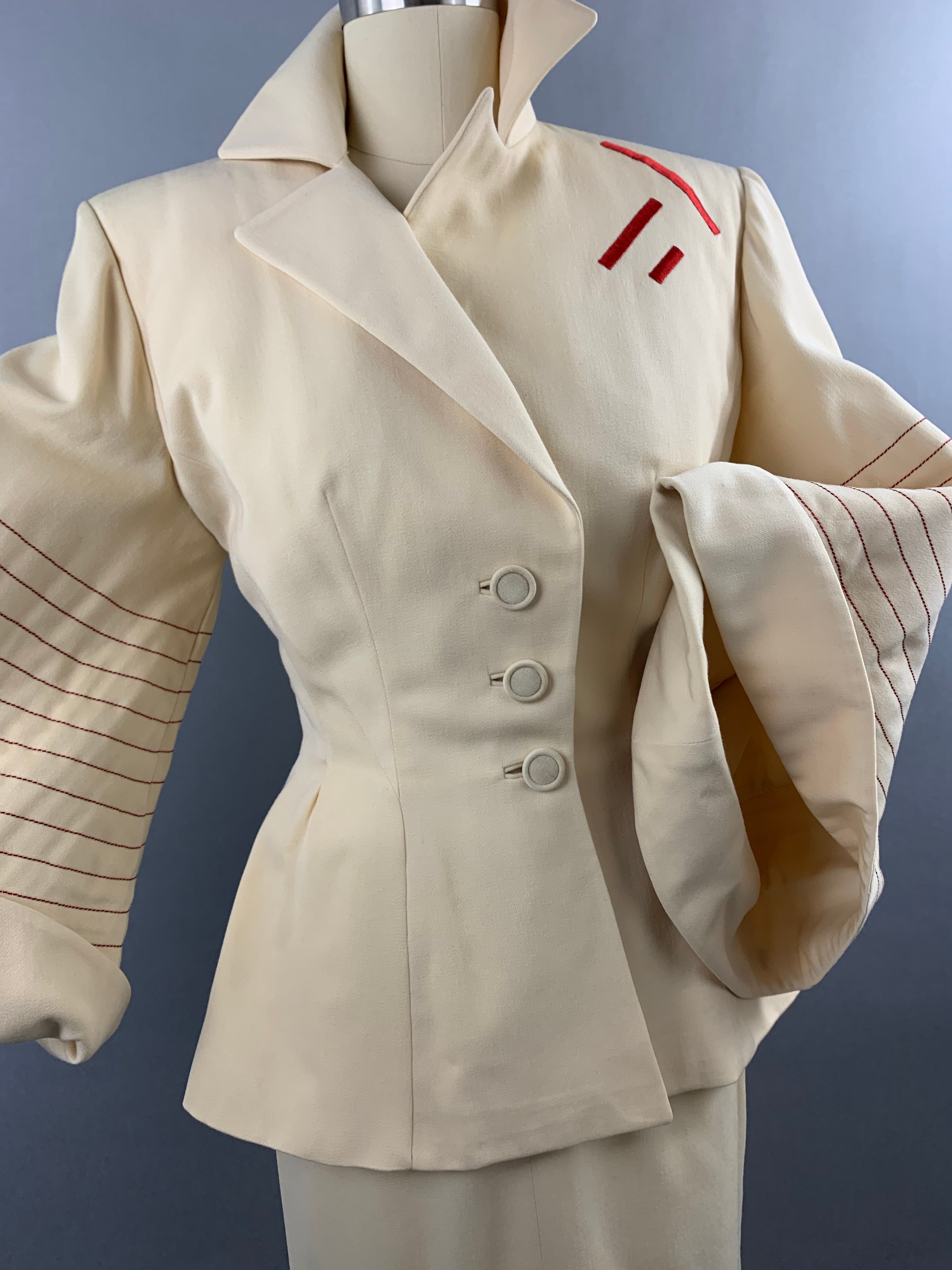 1950s Lilli Ann Cream Skirt Suit Size XS