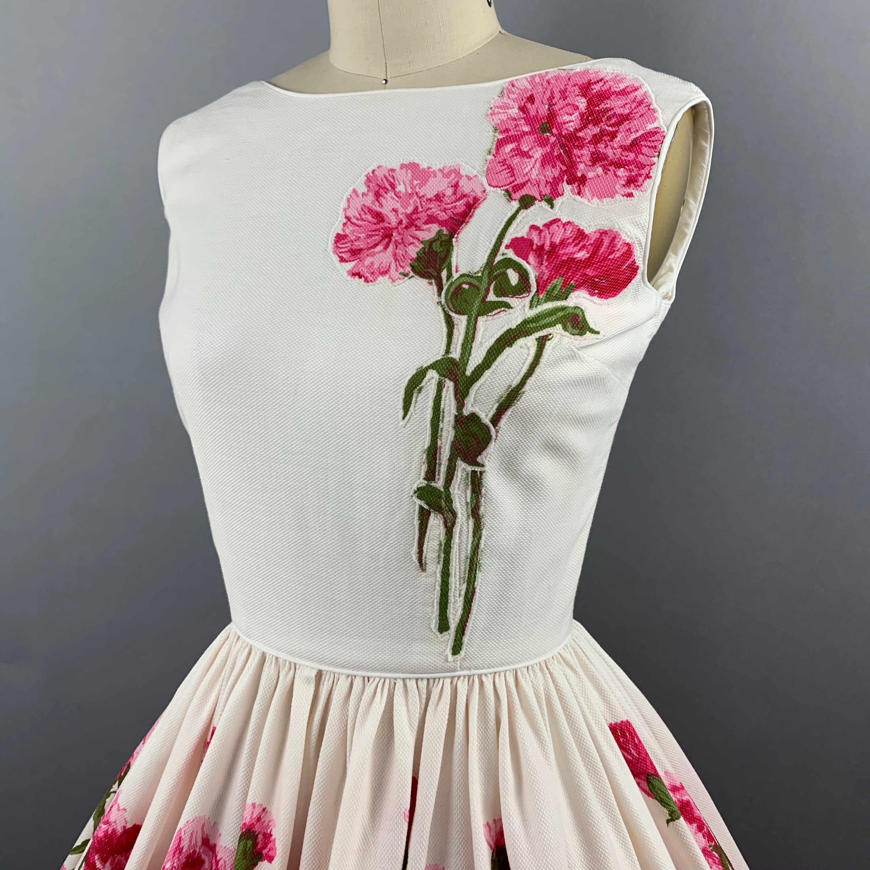 1950s Carnation Border Print Cotton Pique Dress Size S